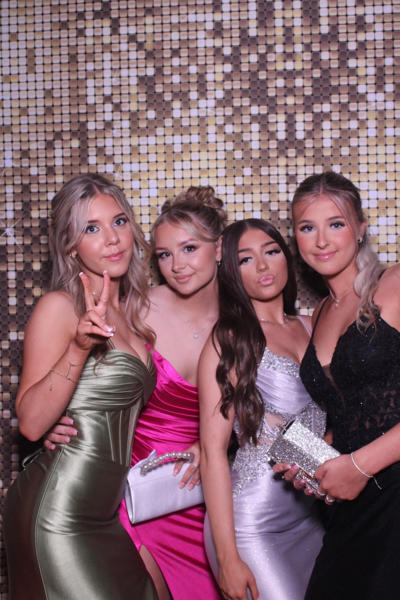 Beacon Academy Prom 2025 | View more photos from the event at gallery.magicimages.uk/u/MagicImages/Beacon-Academy-Prom-2025