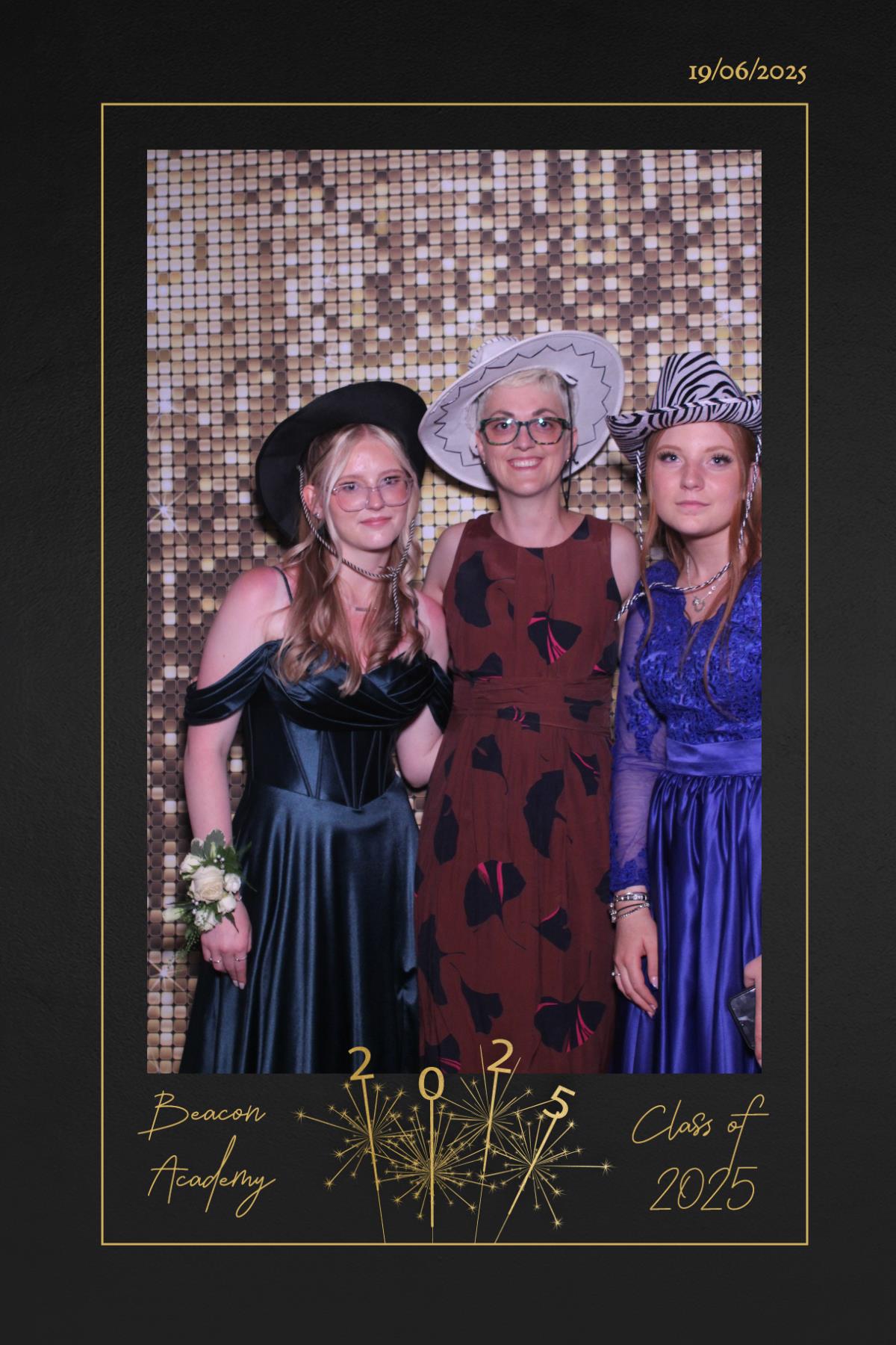 Beacon Academy Prom 2025 | View more photos from the event at gallery.magicimages.uk/u/MagicImages/Beacon-Academy-Prom-2025