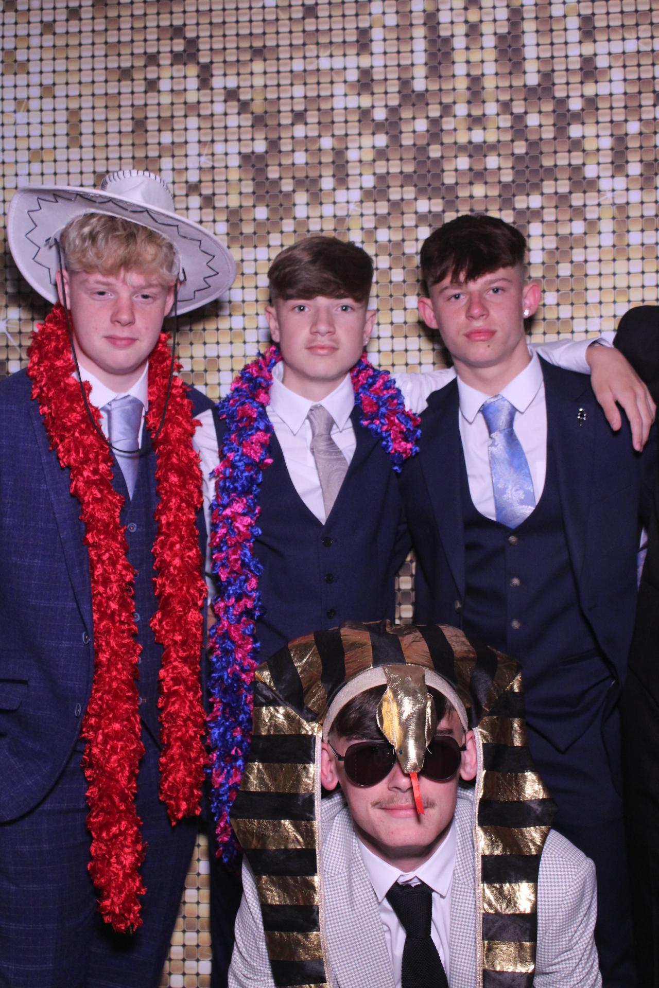 Beacon Academy Prom 2025 | View more photos from the event at gallery.magicimages.uk/u/MagicImages/Beacon-Academy-Prom-2025