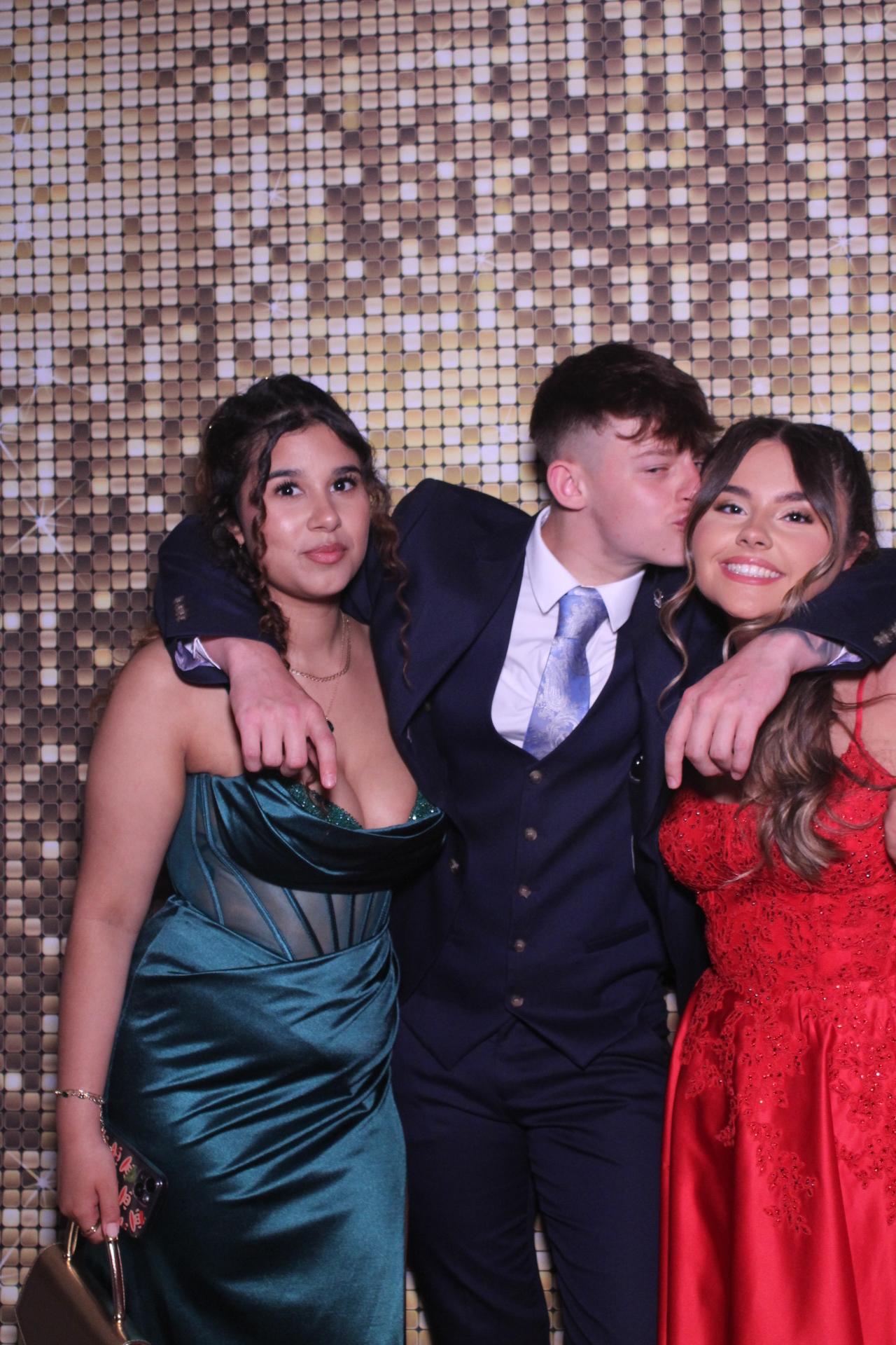Beacon Academy Prom 2025 | View more photos from the event at gallery.magicimages.uk/u/MagicImages/Beacon-Academy-Prom-2025