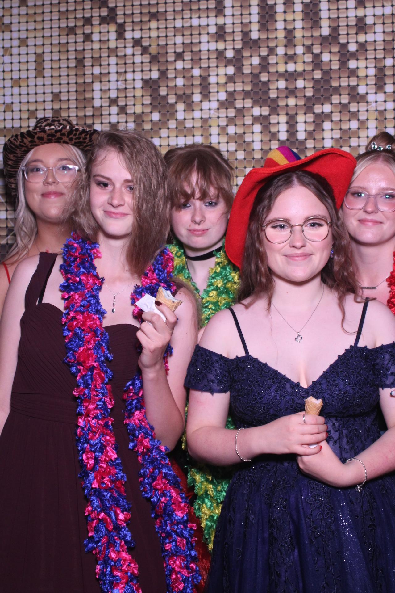 Beacon Academy Prom 2025 | View more photos from the event at gallery.magicimages.uk/u/MagicImages/Beacon-Academy-Prom-2025