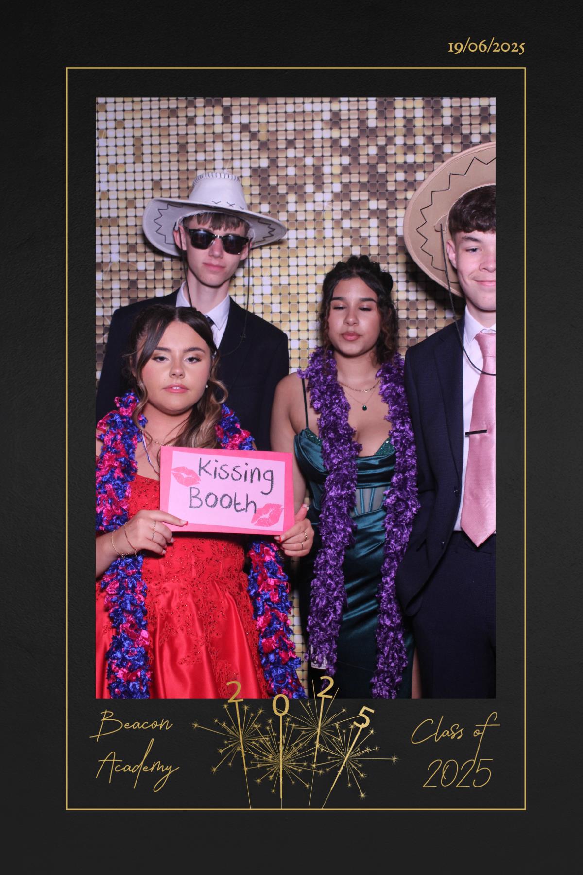 Beacon Academy Prom 2025 | View more photos from the event at gallery.magicimages.uk/u/MagicImages/Beacon-Academy-Prom-2025