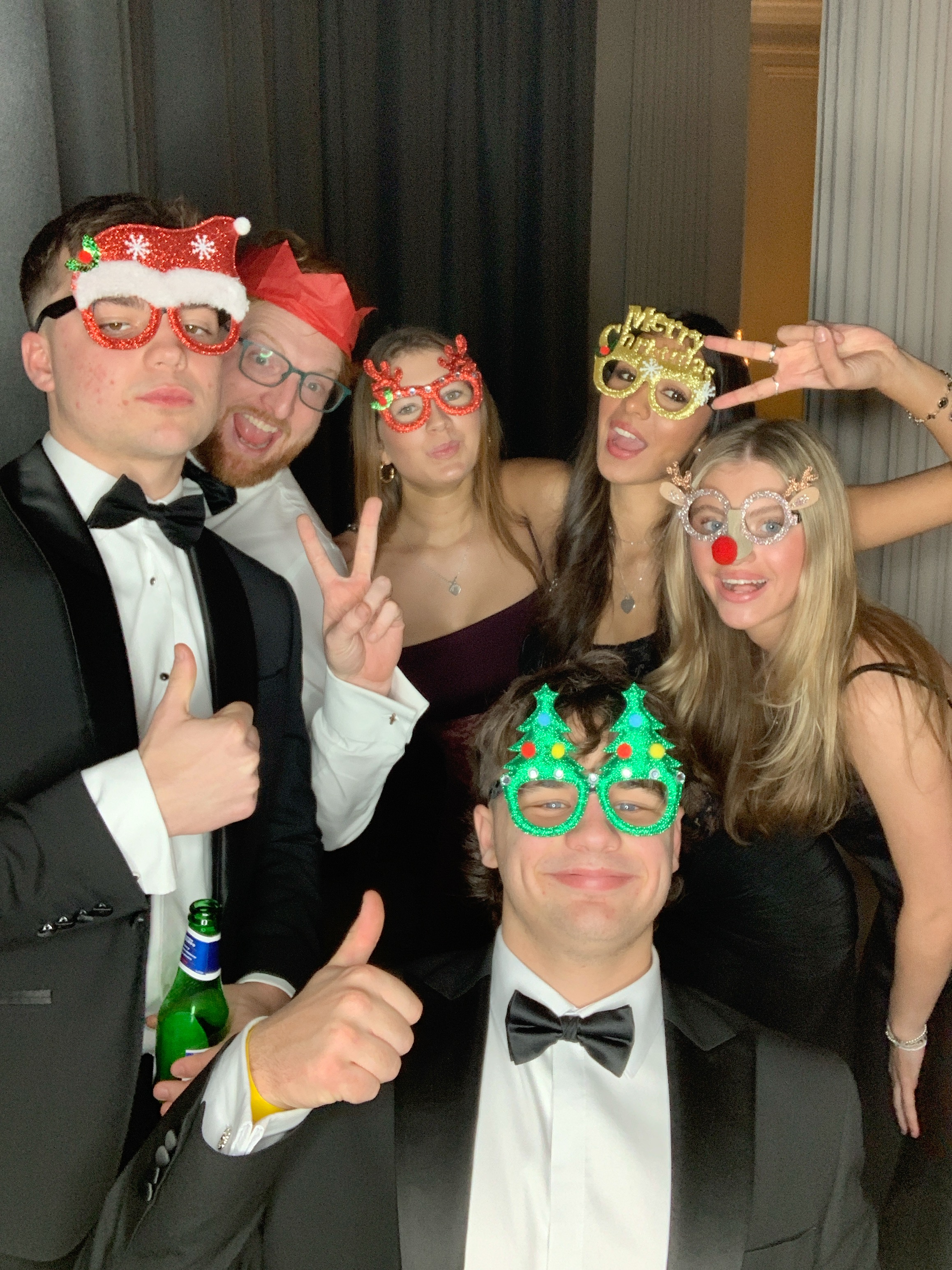 Christmas Party Nights  | View more photos from the event at gallery.magicimages.uk/u/MagicImages/Christmas-Party-Nights-0