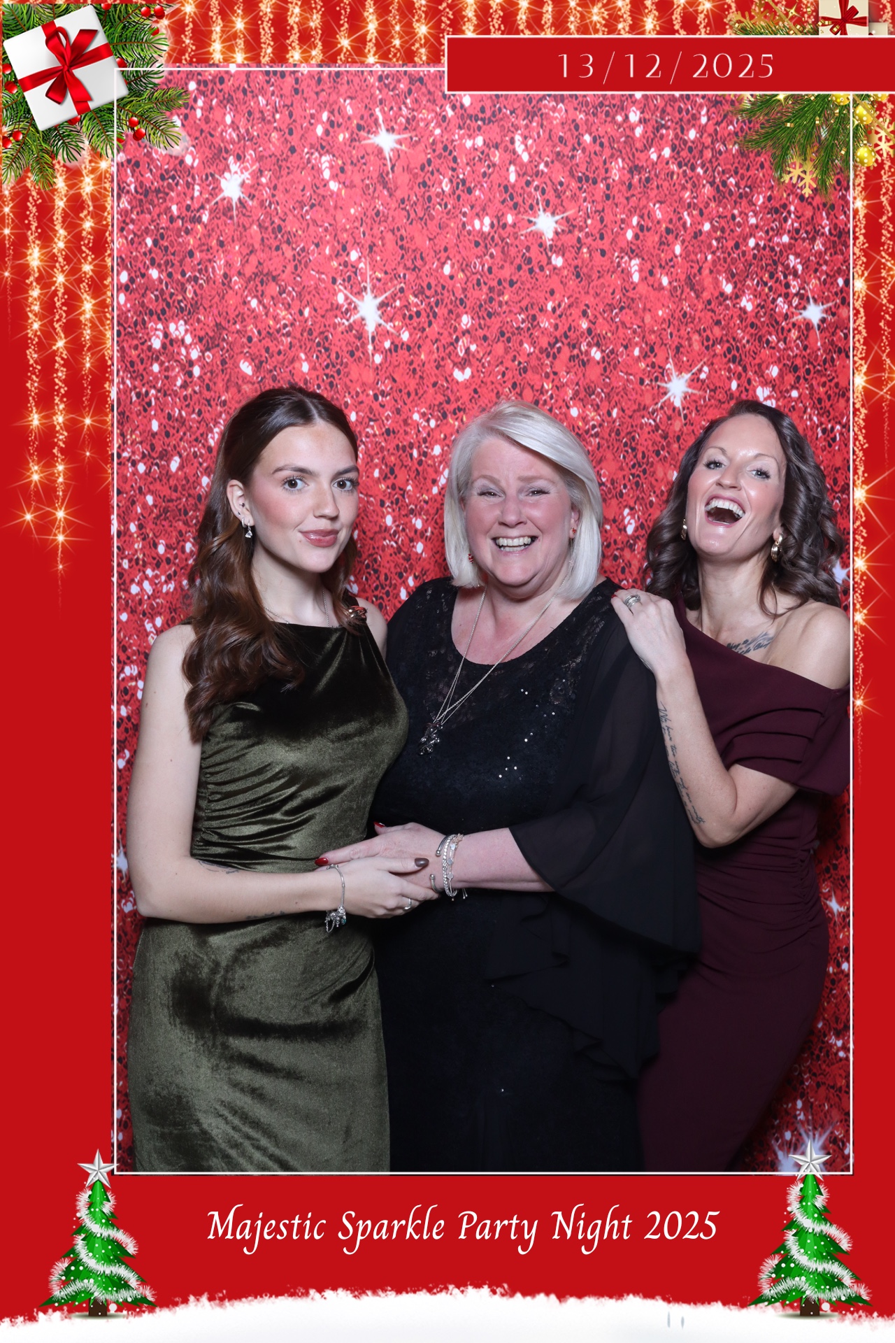 Christmas party nights  | View more photos from the event at gallery.magicimages.uk/u/MagicImages/Christmas-party-nights-2