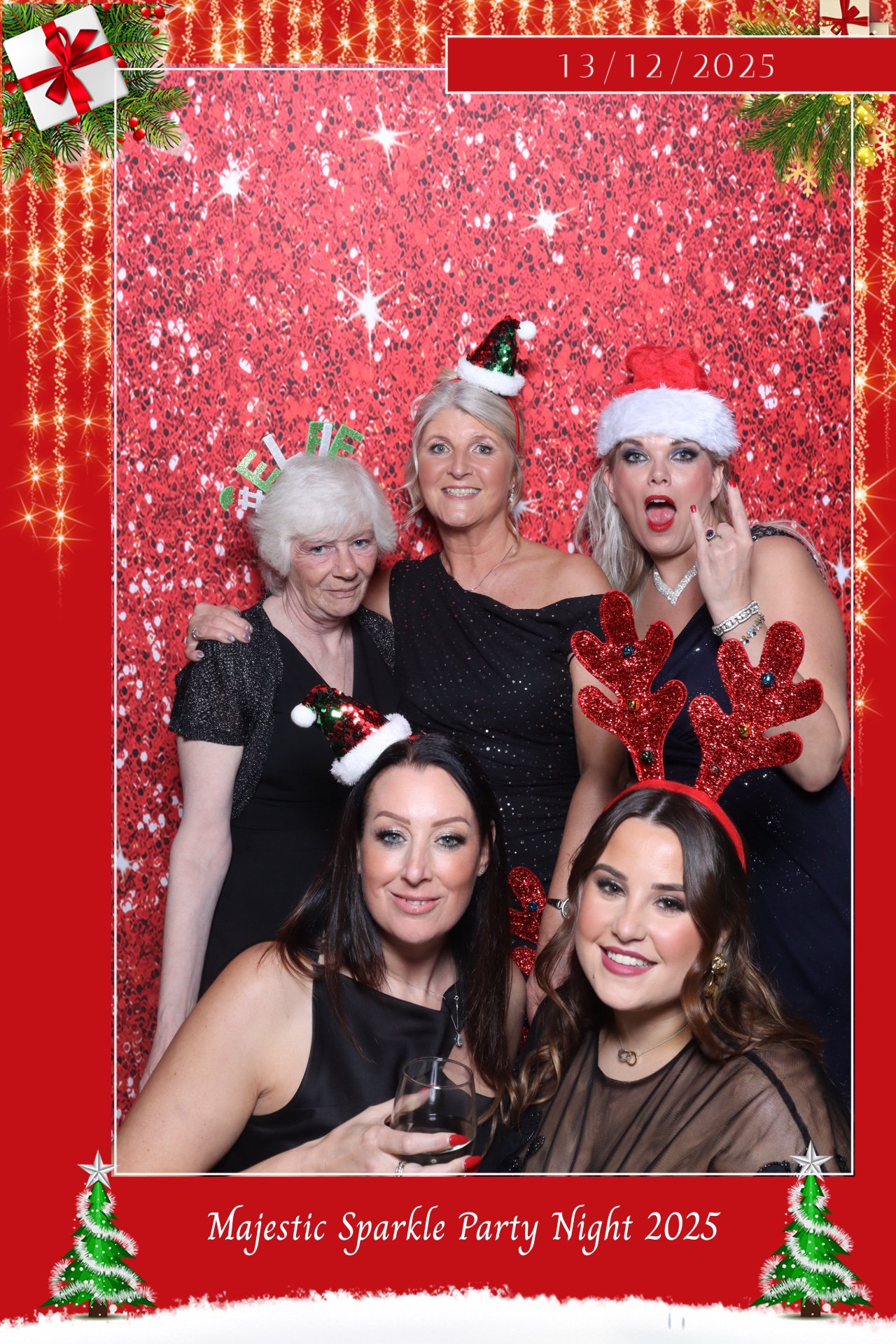 Christmas party nights  | View more photos from the event at gallery.magicimages.uk/u/MagicImages/Christmas-party-nights-2