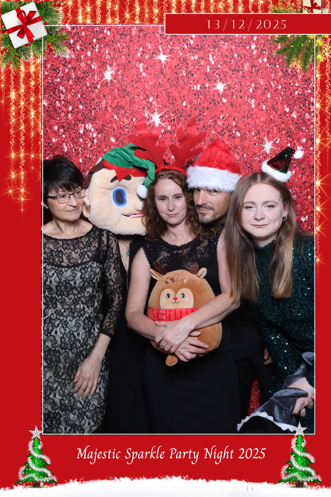 Christmas party nights  | View more photos from the event at gallery.magicimages.uk/u/MagicImages/Christmas-party-nights-3