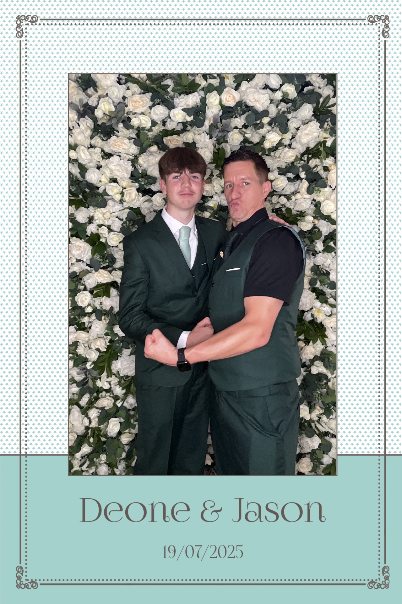 Deone & Jason Photo Booth Images  | View more photos from the event at gallery.magicimages.uk/u/MagicImages/Deone-Jason-Photo-Booth-Images