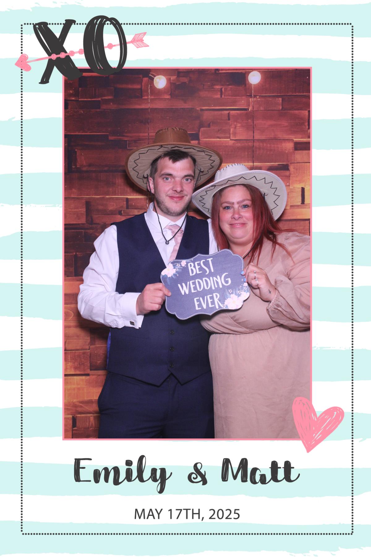 Emily and Matt  | View more photos from the event at gallery.magicimages.uk/u/MagicImages/Emily-and-Matt