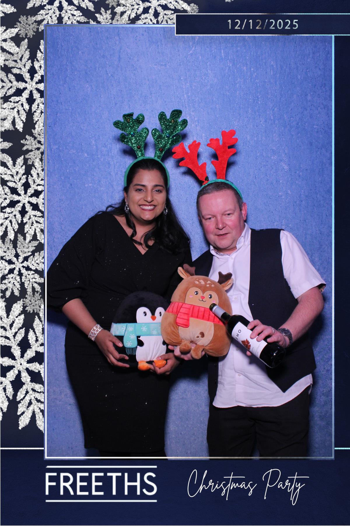 Freeths Christmas Party  | View more photos from the event at gallery.magicimages.uk/u/MagicImages/Freeths-Christmas-Party-0