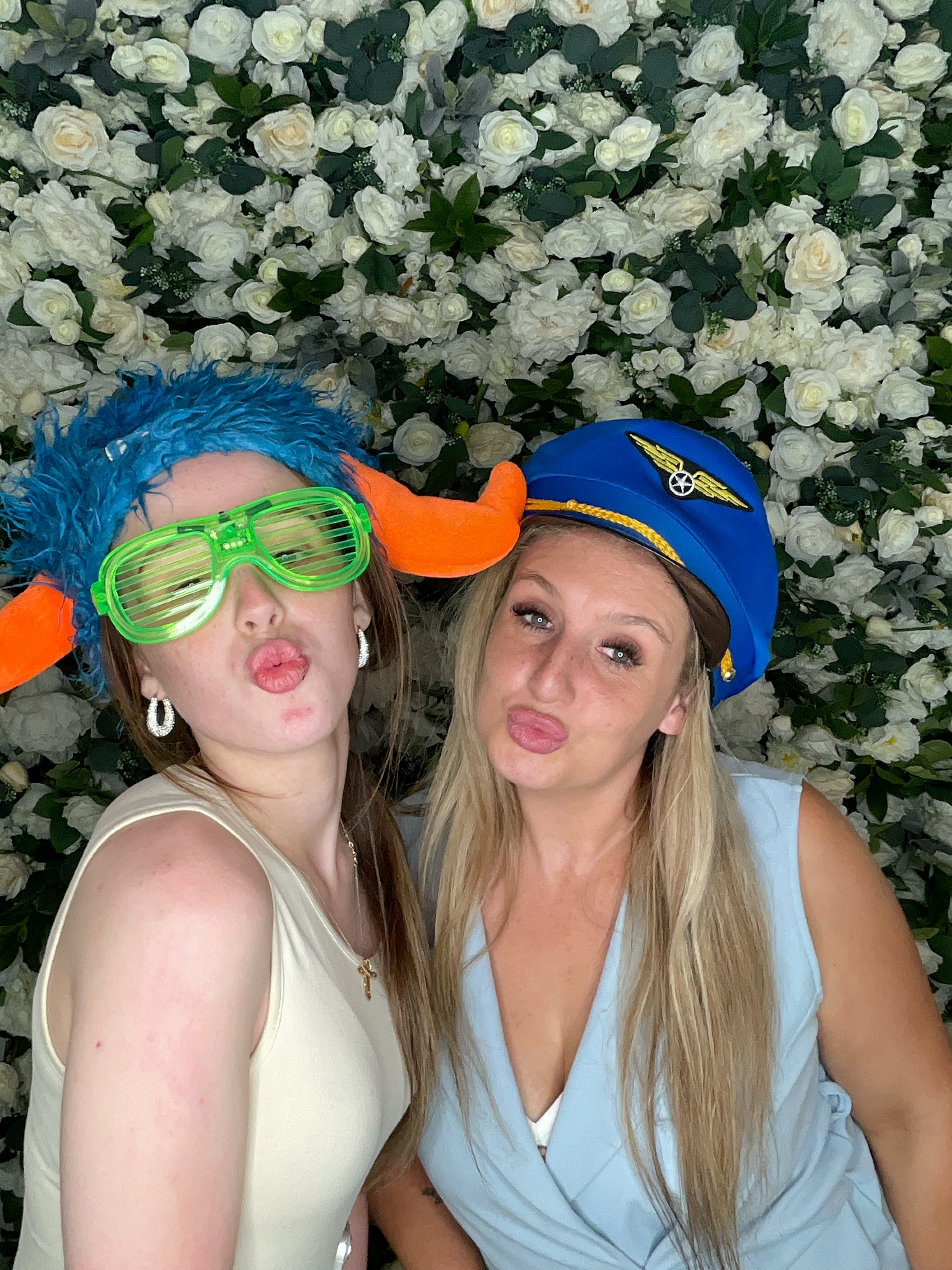 Hayden & Cordys Photo booth  | View more photos from the event at gallery.magicimages.uk/u/MagicImages/Hayden-Cordys-Photo-booth