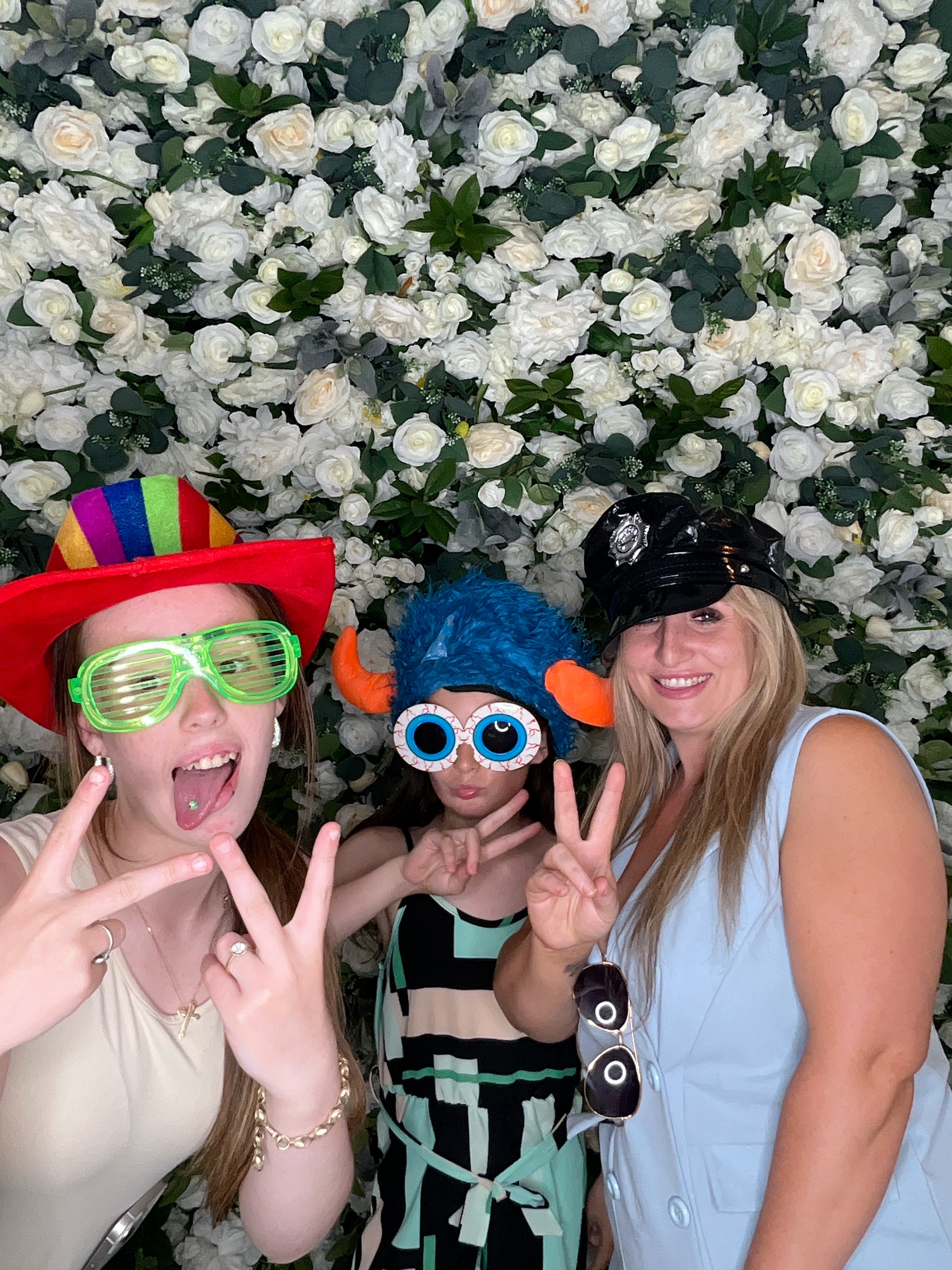 Hayden & Cordys Photo booth  | View more photos from the event at gallery.magicimages.uk/u/MagicImages/Hayden-Cordys-Photo-booth