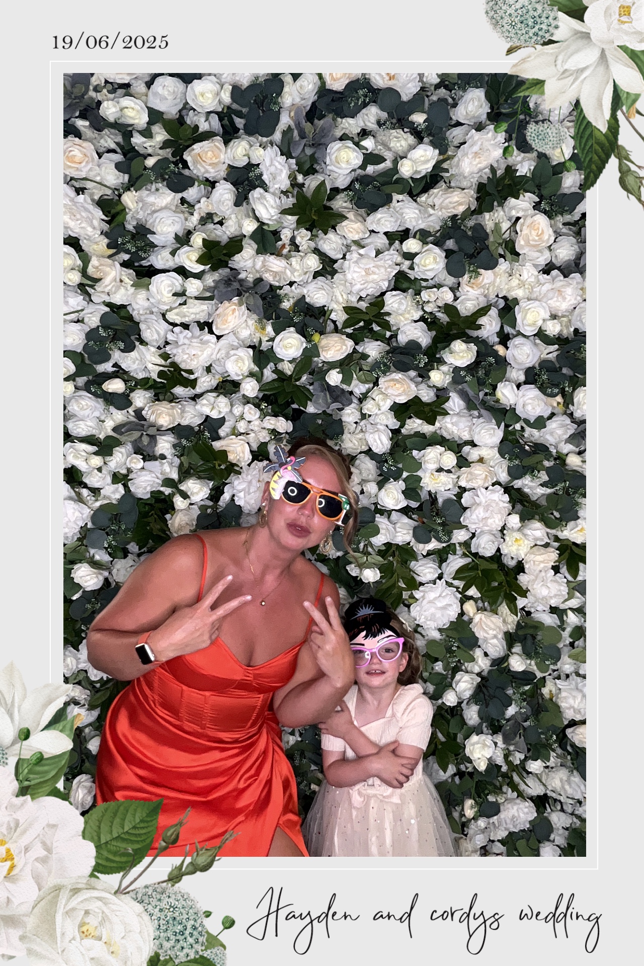 Hayden & Cordys Photo booth  | View more photos from the event at gallery.magicimages.uk/u/MagicImages/Hayden-Cordys-Photo-booth