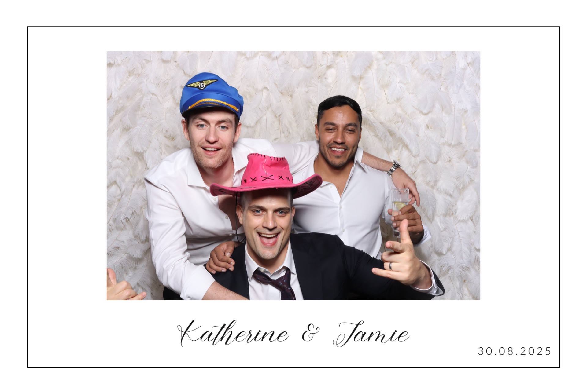 Katherine & Jamie | View more photos from the event at gallery.magicimages.uk/u/MagicImages/Katherine-Jamie