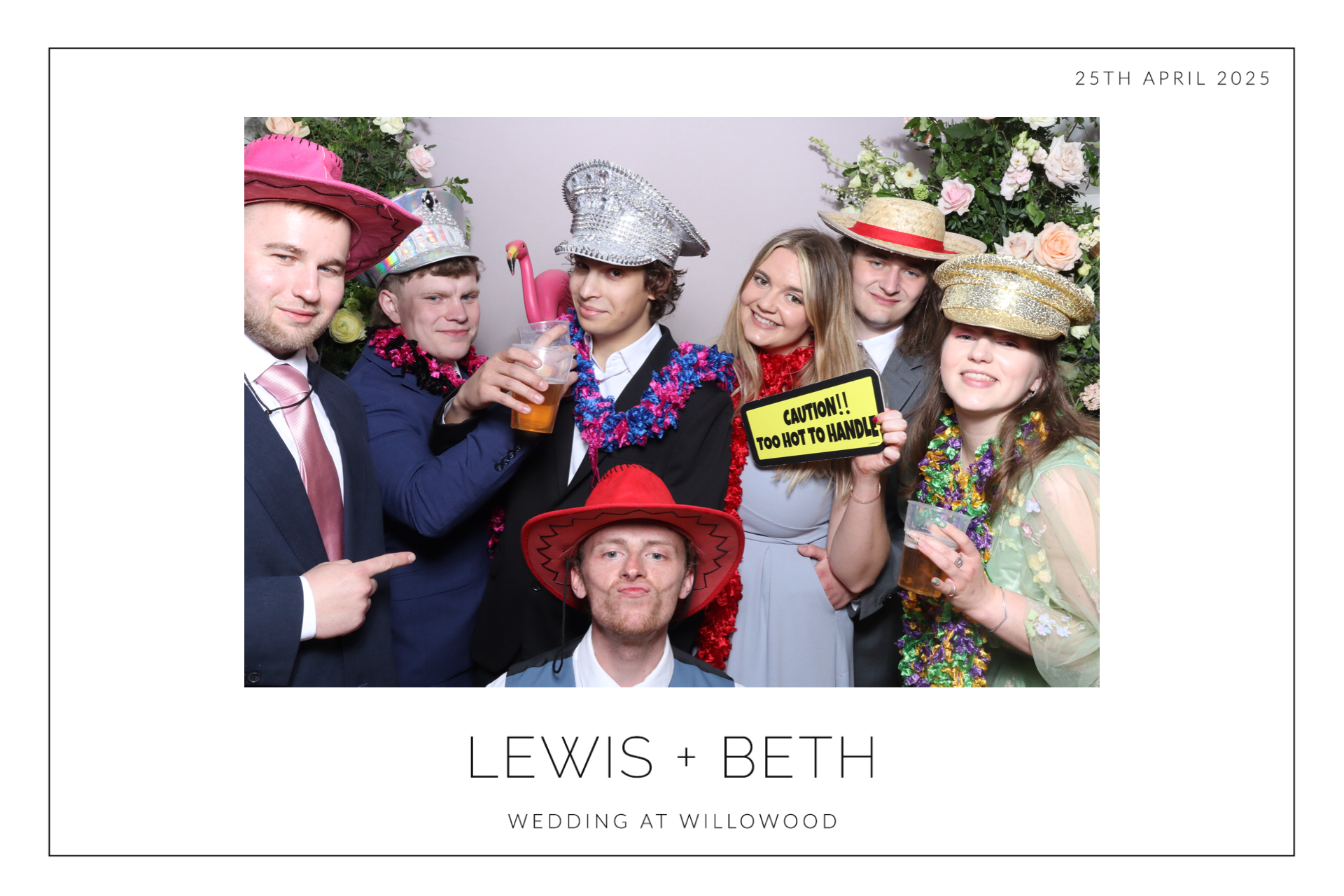 Lewis & Beth  | View more photos from the event at gallery.magicimages.uk/u/MagicImages/Lewis-Beth