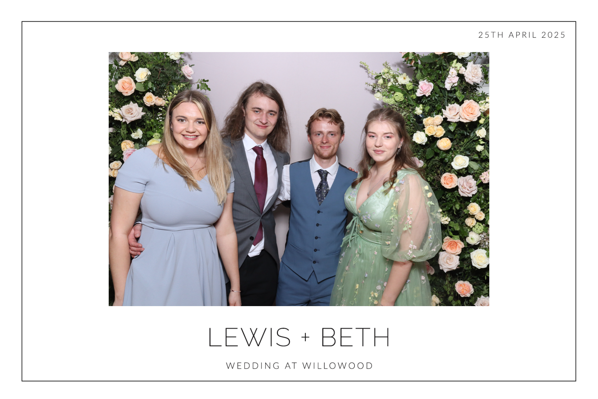 Lewis & Beth  | View more photos from the event at gallery.magicimages.uk/u/MagicImages/Lewis-Beth