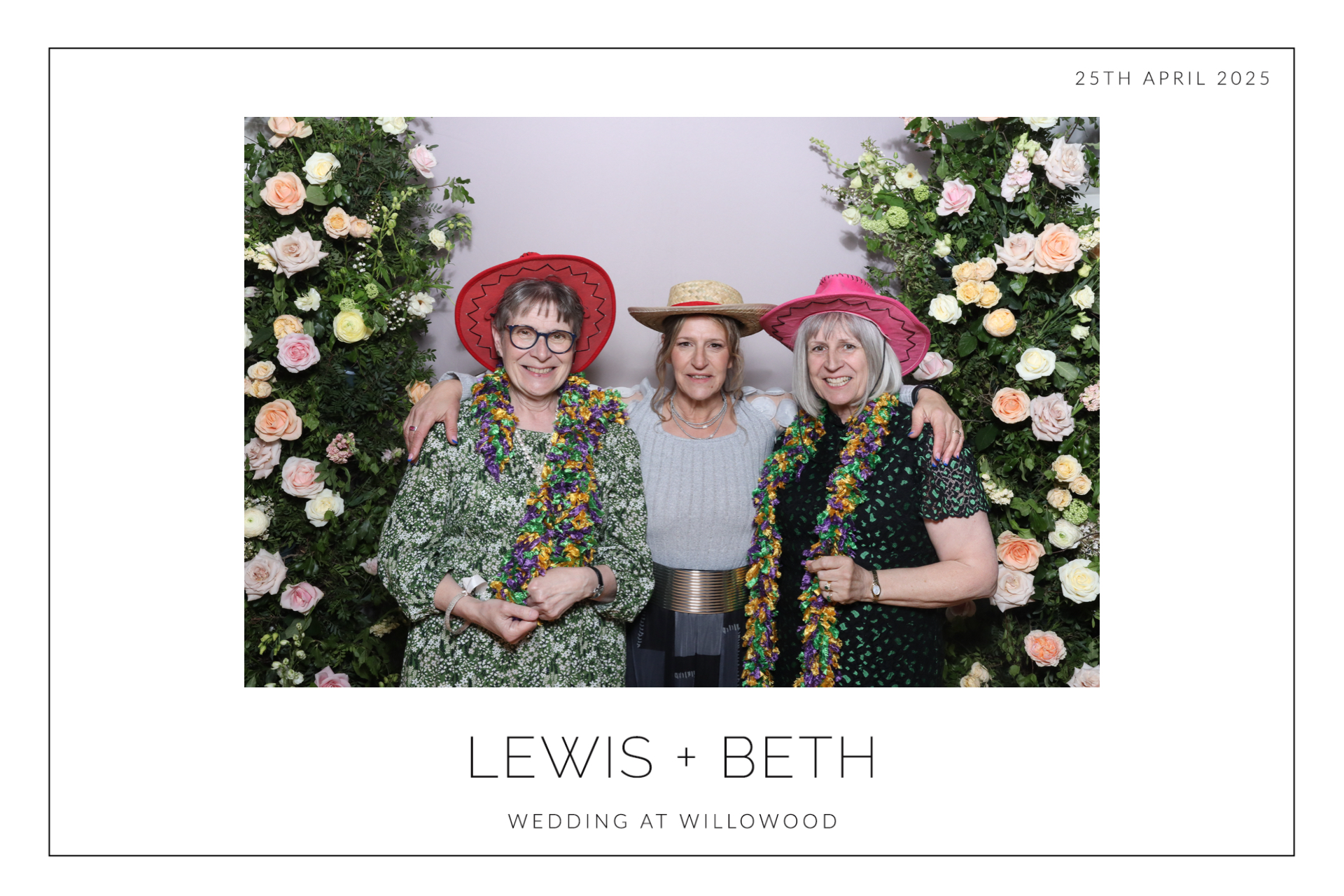 Lewis & Beth  | View more photos from the event at gallery.magicimages.uk/u/MagicImages/Lewis-Beth