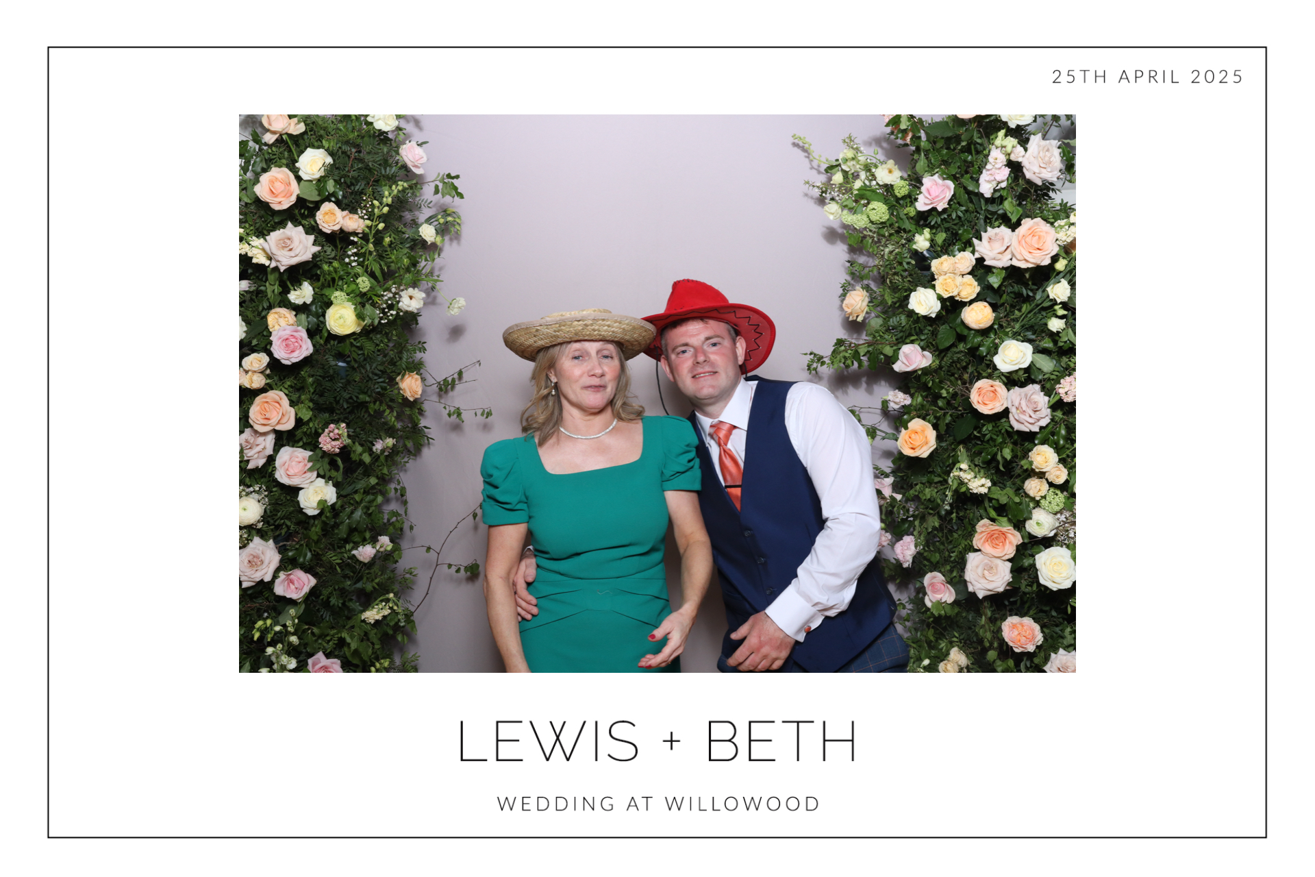 Lewis & Beth  | View more photos from the event at gallery.magicimages.uk/u/MagicImages/Lewis-Beth