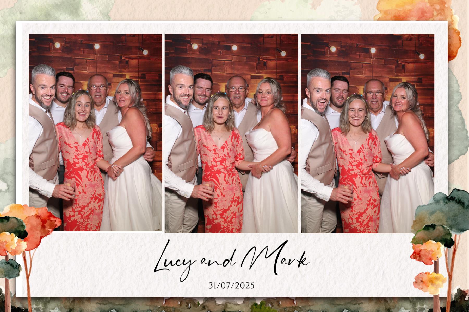 Lucy & Mark  | View more photos from the event at gallery.magicimages.uk/u/MagicImages/Lucy-Mark