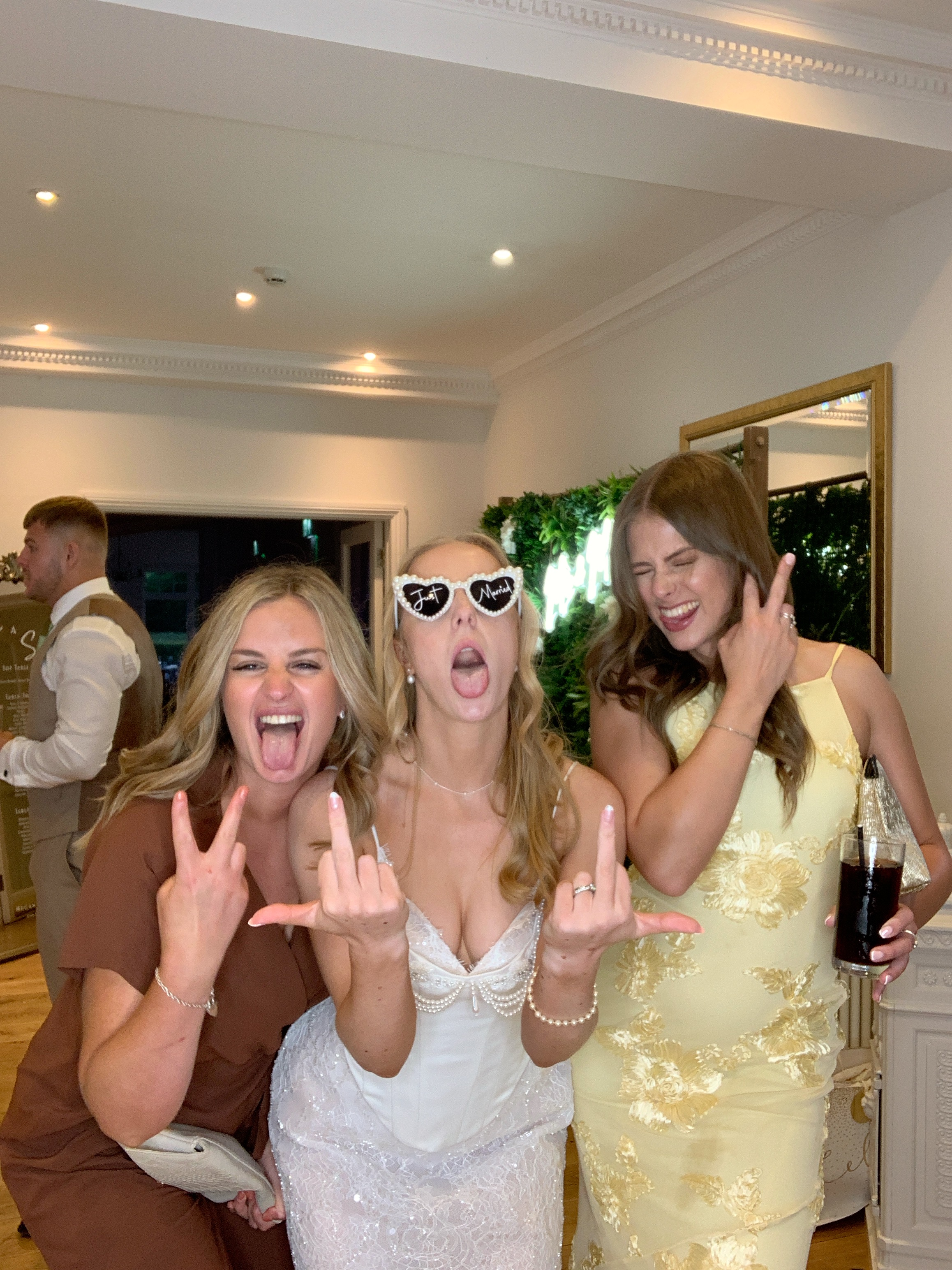 Megan & Adam  | View more photos from the event at gallery.magicimages.uk/u/MagicImages/Megan-Adam