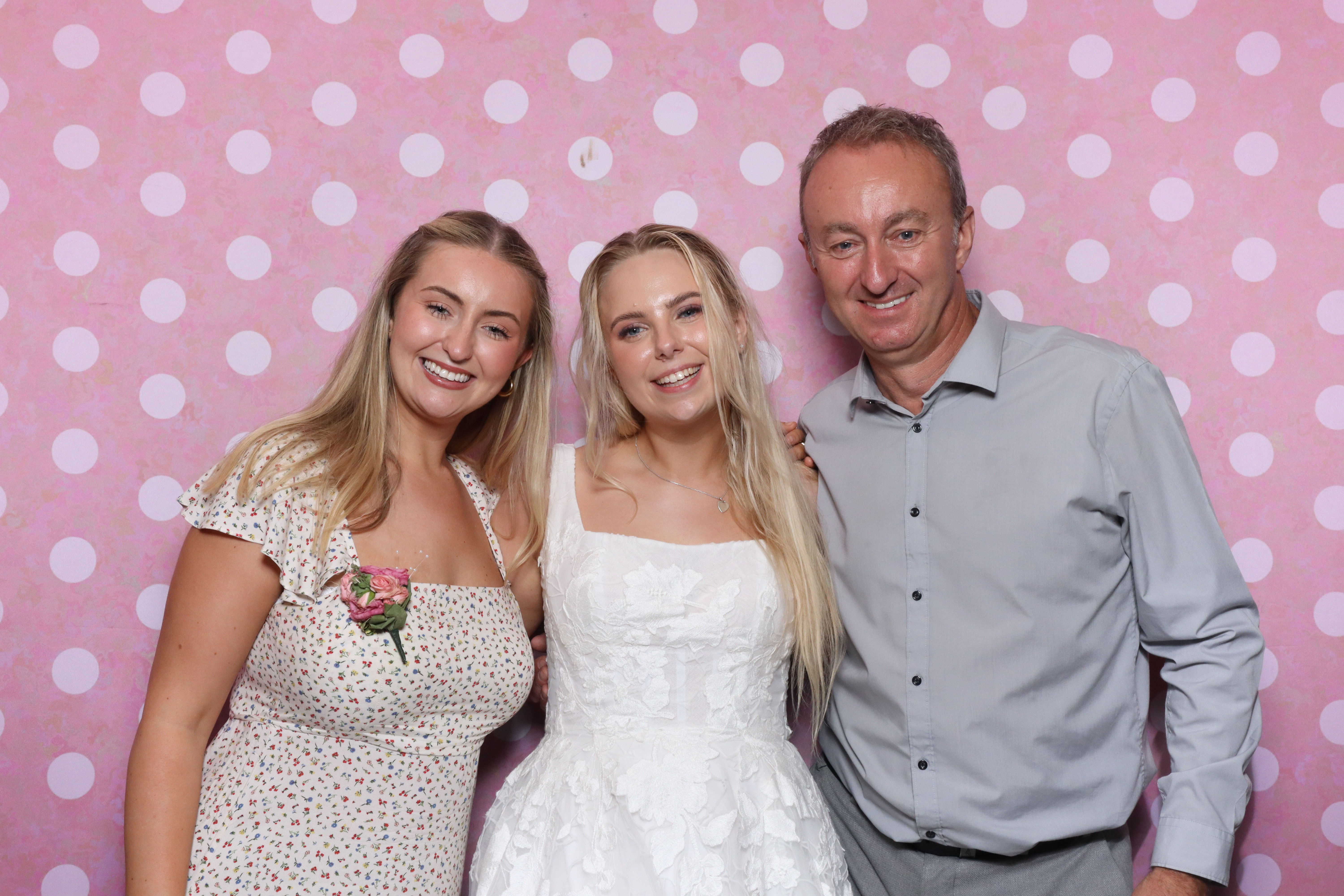 Mr & Mrs Cooper  | View more photos from the event at gallery.magicimages.uk/u/MagicImages/Mr-Mrs-Cooper