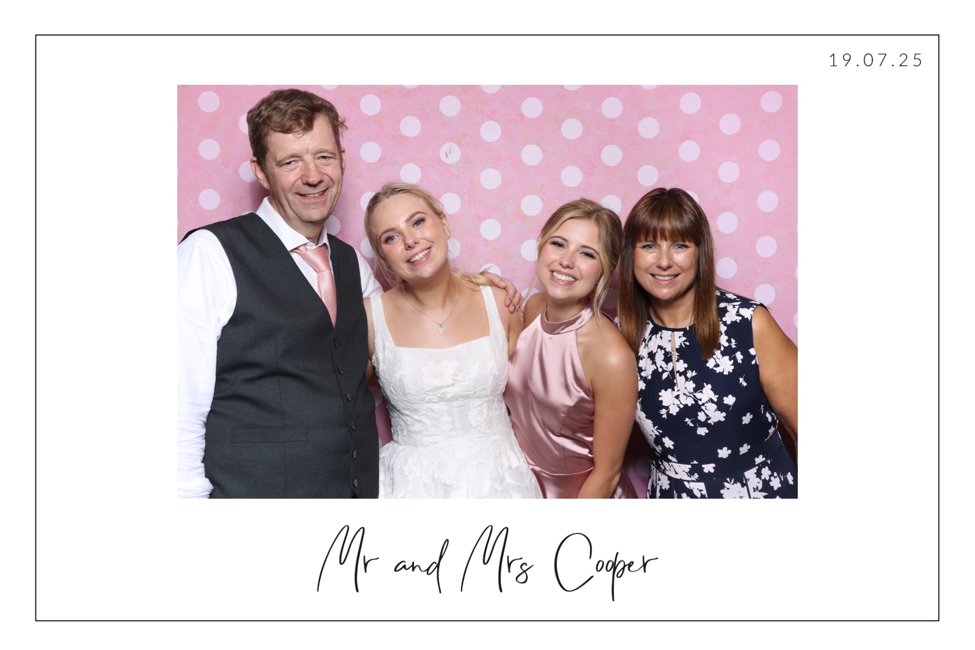 Mr & Mrs Cooper  | View more photos from the event at gallery.magicimages.uk/u/MagicImages/Mr-Mrs-Cooper
