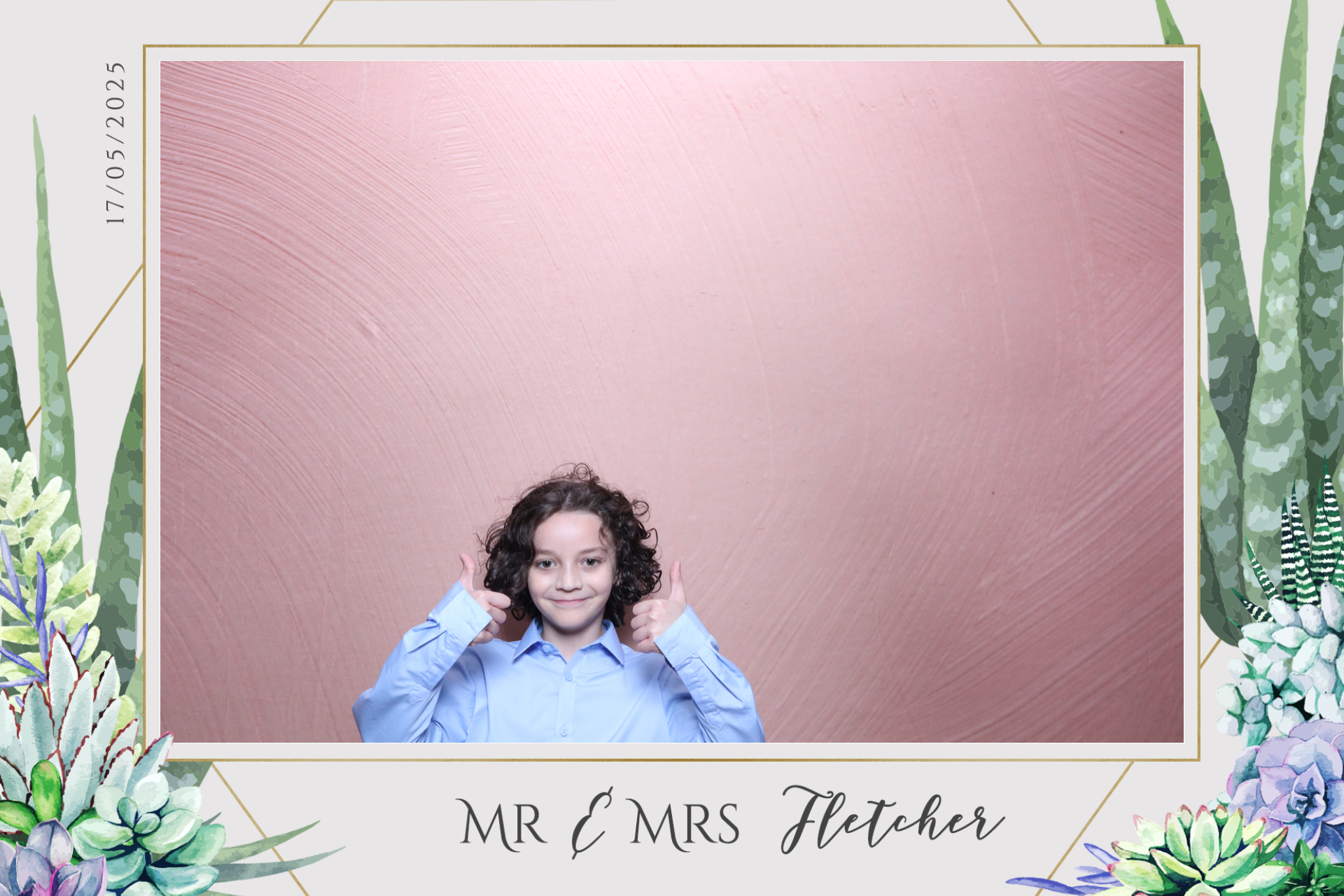 Mr & Mrs Fletcher  | View more photos from the event at gallery.magicimages.uk/u/MagicImages/Mr-Mrs-Fletcher