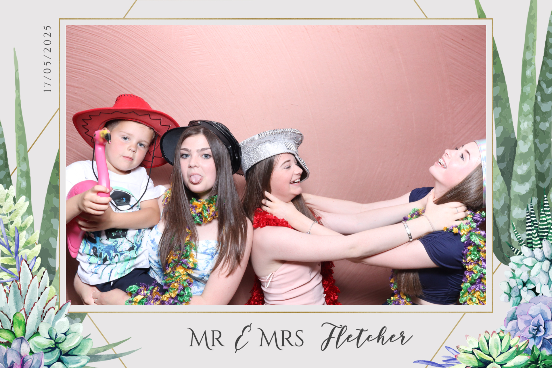 Mr & Mrs Fletcher  | View more photos from the event at gallery.magicimages.uk/u/MagicImages/Mr-Mrs-Fletcher