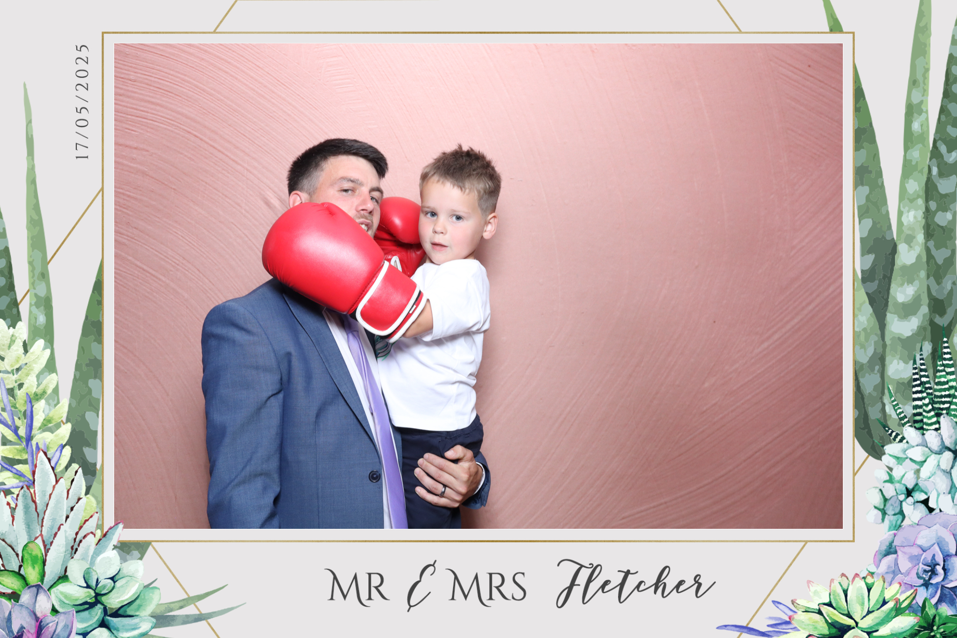 Mr & Mrs Fletcher  | View more photos from the event at gallery.magicimages.uk/u/MagicImages/Mr-Mrs-Fletcher