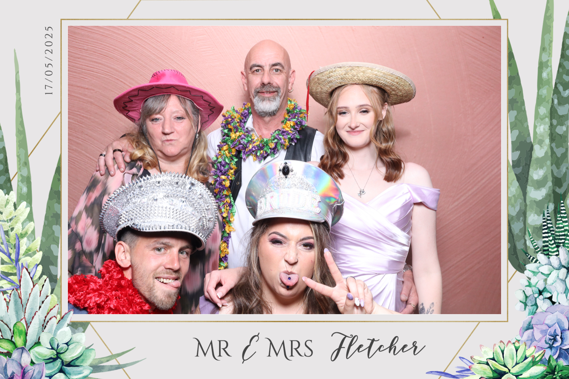 Mr & Mrs Fletcher  | View more photos from the event at gallery.magicimages.uk/u/MagicImages/Mr-Mrs-Fletcher