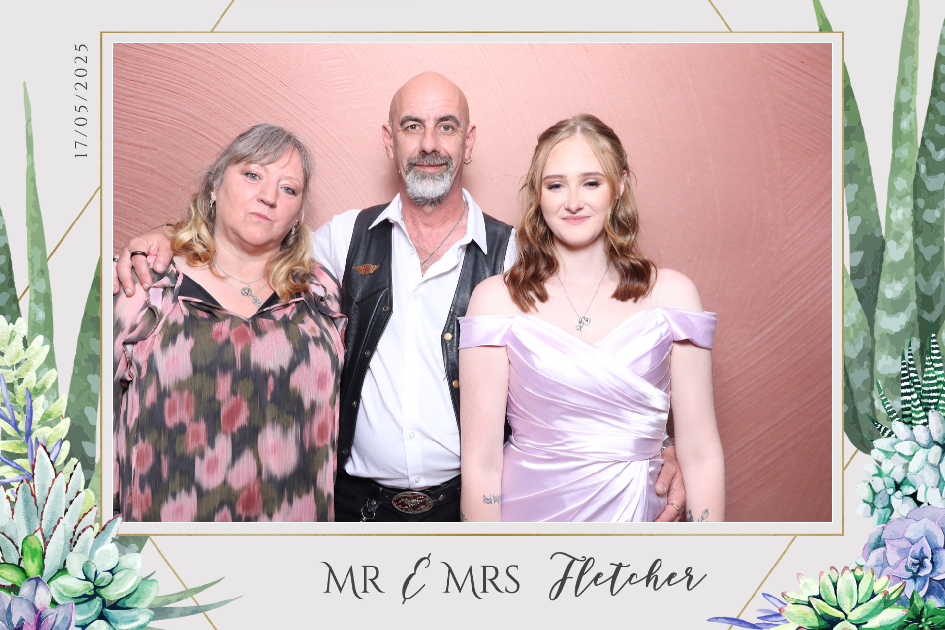 Mr & Mrs Fletcher  | View more photos from the event at gallery.magicimages.uk/u/MagicImages/Mr-Mrs-Fletcher