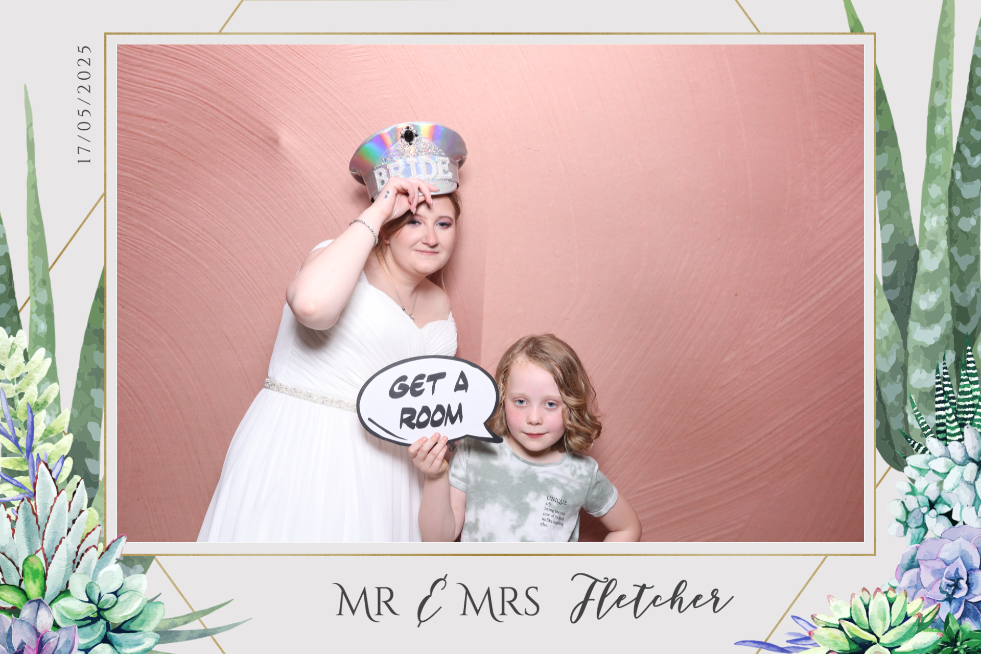 Mr & Mrs Fletcher  | View more photos from the event at gallery.magicimages.uk/u/MagicImages/Mr-Mrs-Fletcher