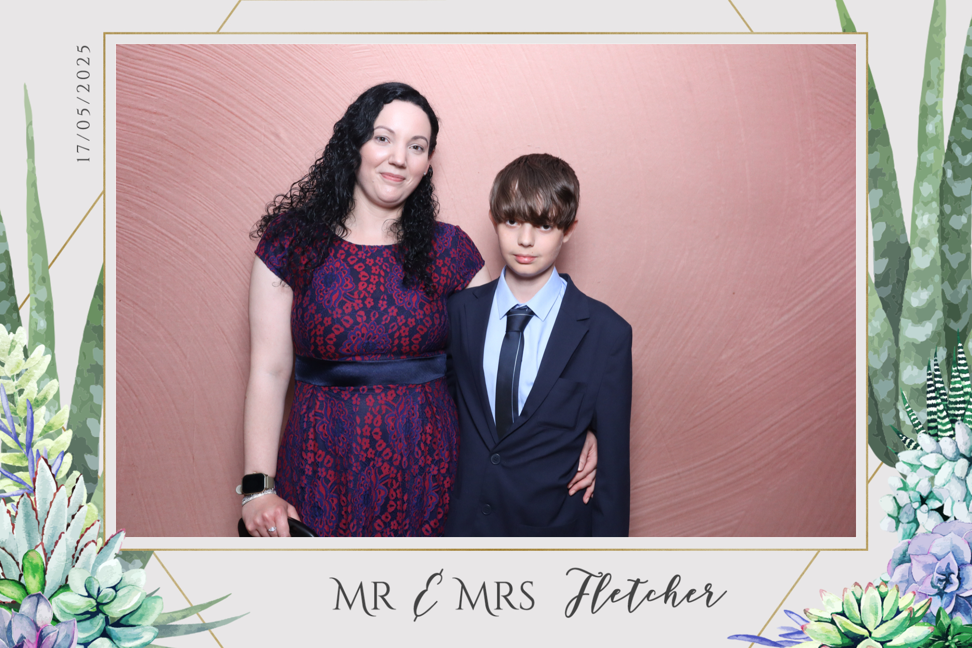 Mr & Mrs Fletcher  | View more photos from the event at gallery.magicimages.uk/u/MagicImages/Mr-Mrs-Fletcher