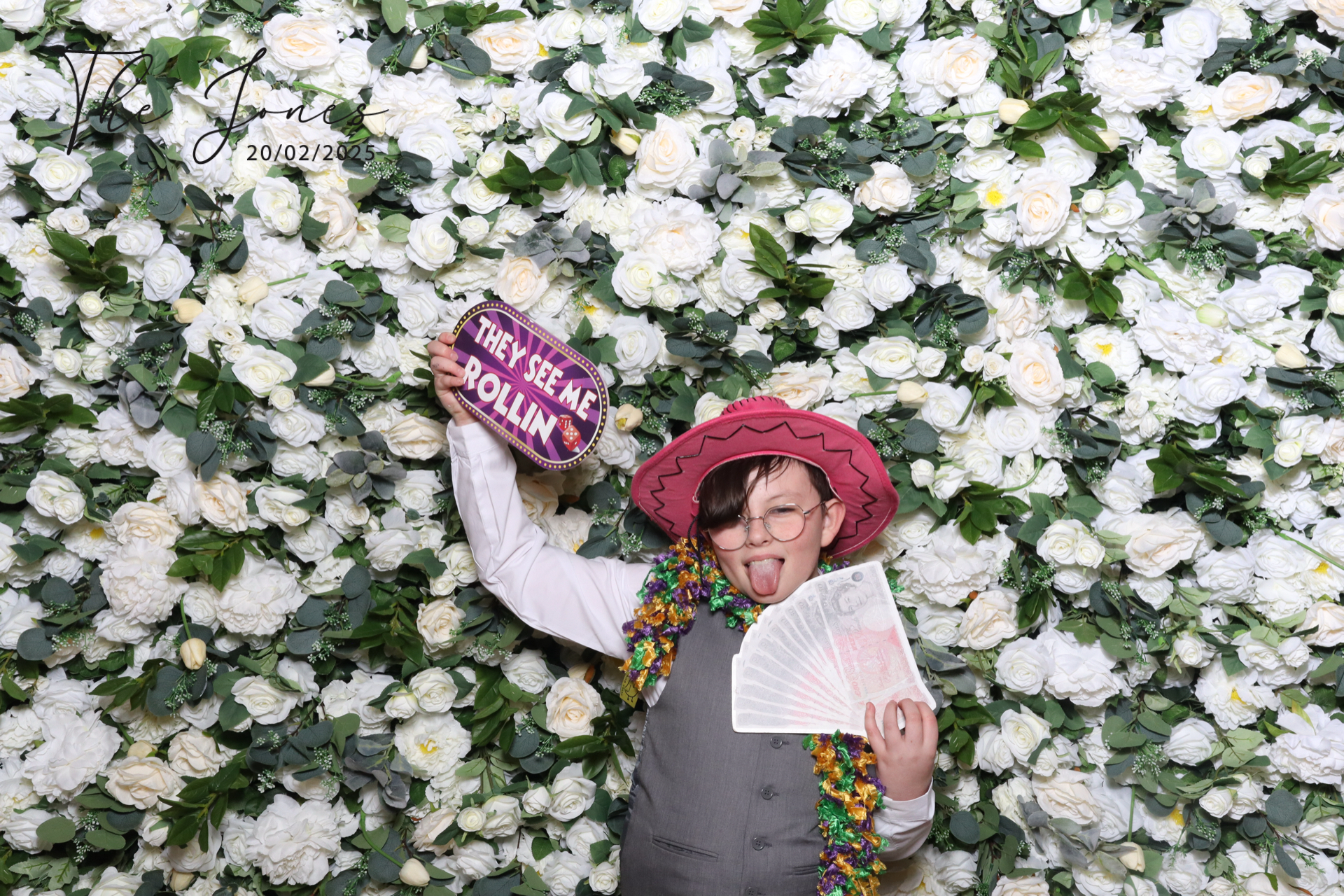 Mr & Mrs Jones  | View more photos from the event at gallery.magicimages.uk/u/MagicImages/Mr-Mrs-Jones-0