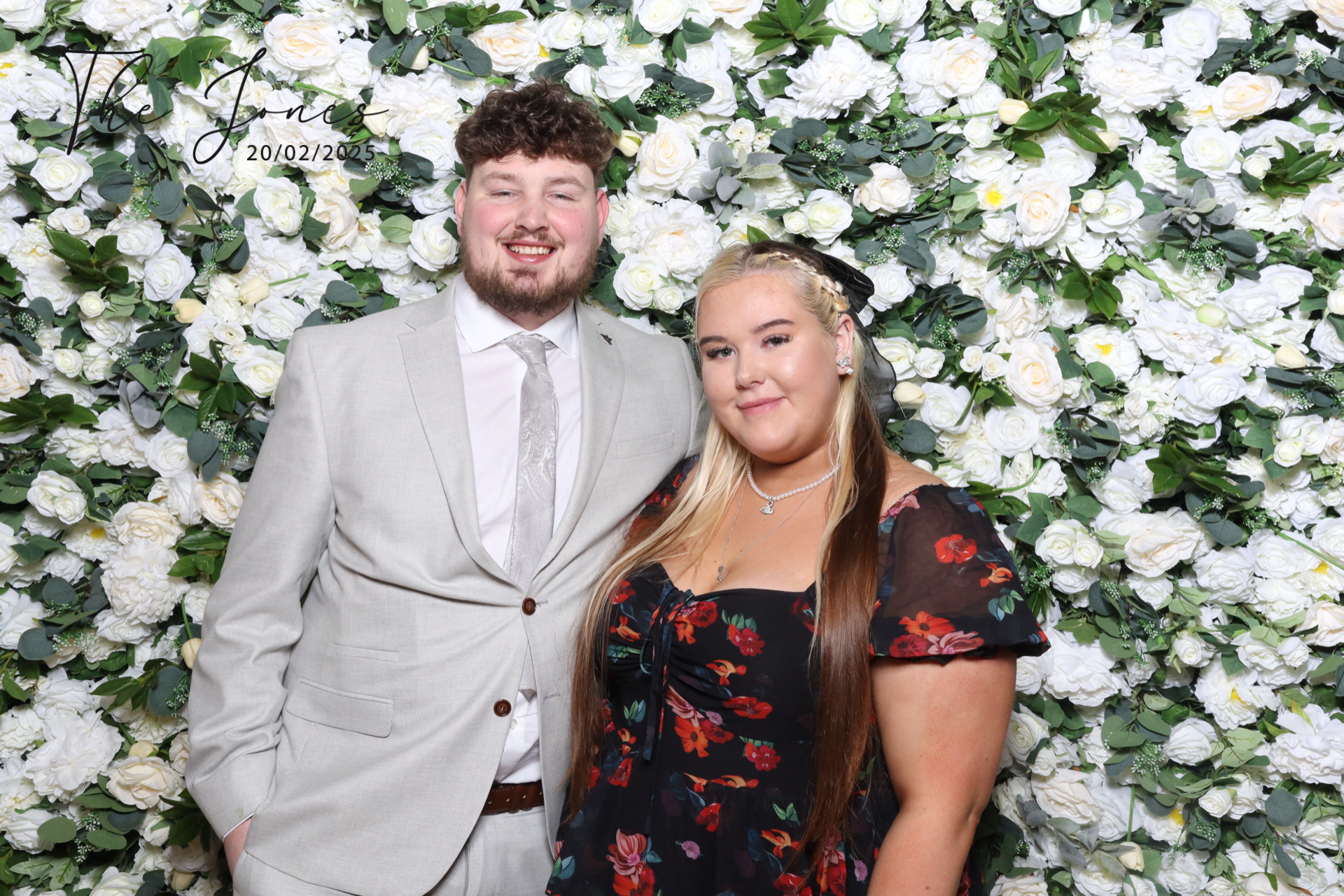 Mr & Mrs Jones  | View more photos from the event at gallery.magicimages.uk/u/MagicImages/Mr-Mrs-Jones-0
