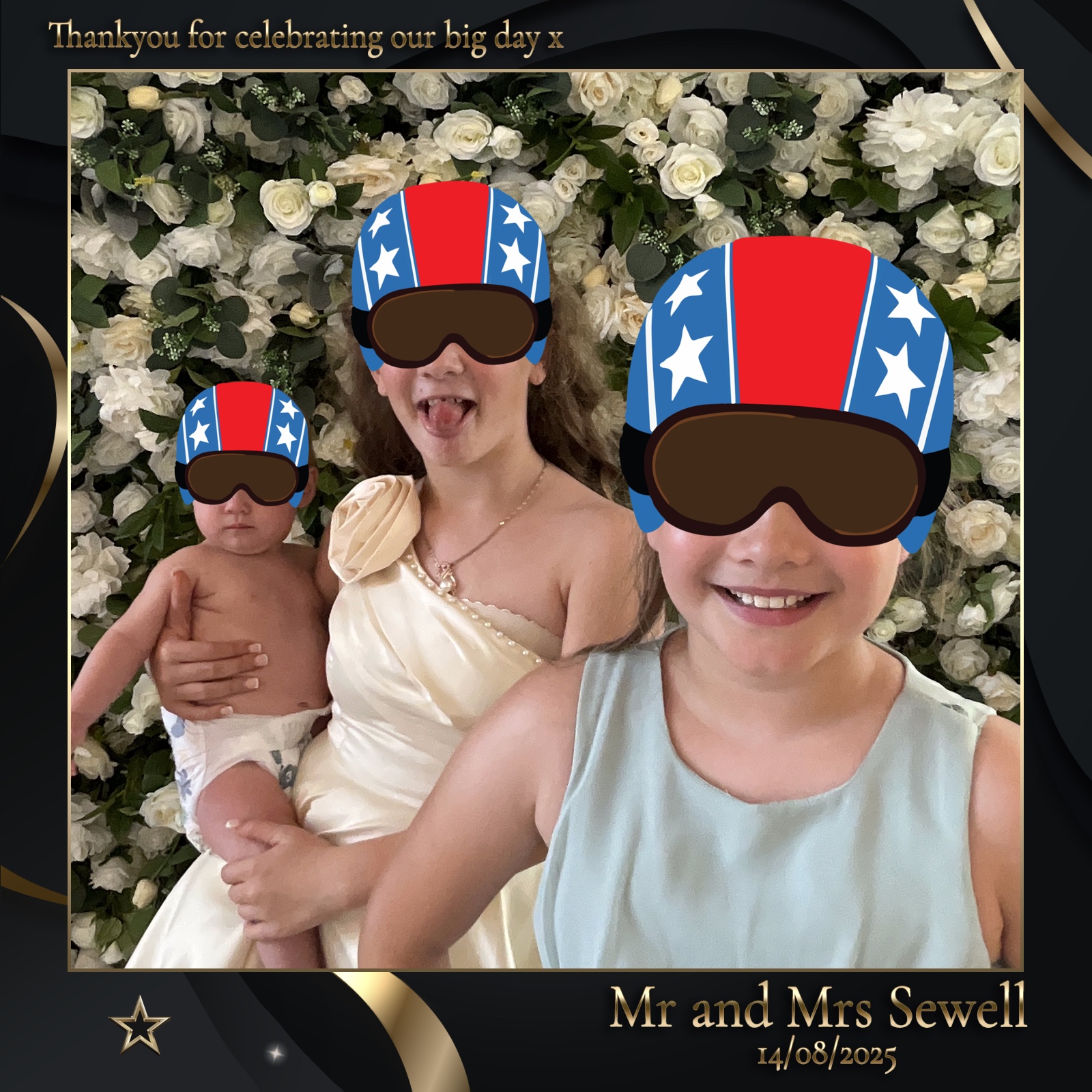 Mr & Mrs Sewell photo booth images  | View more photos from the event at gallery.magicimages.uk/u/MagicImages/Mr-Mrs-Sewell-photo-booth-images