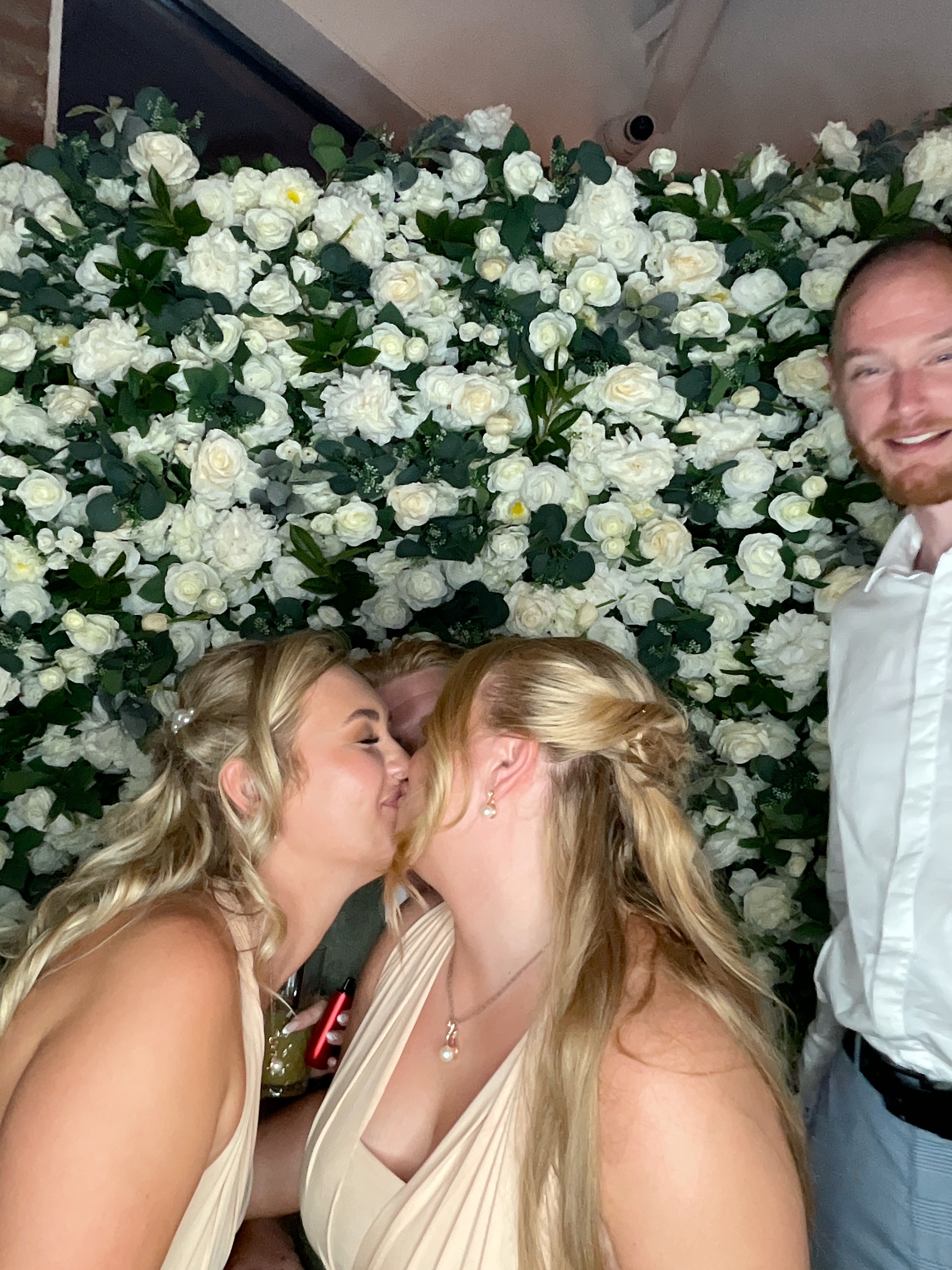 Mr & Mrs Sewell photo booth images  | View more photos from the event at gallery.magicimages.uk/u/MagicImages/Mr-Mrs-Sewell-photo-booth-images