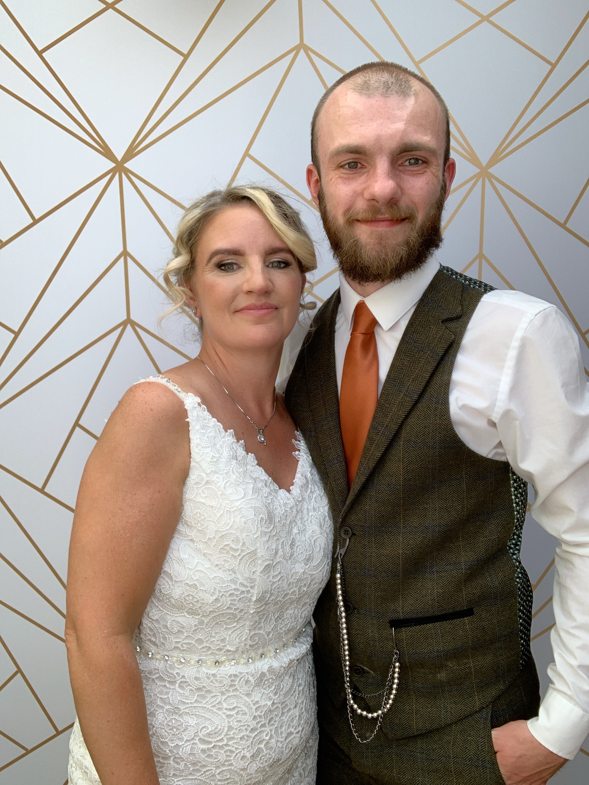 Mr & Mrs Thompson  | View more photos from the event at gallery.magicimages.uk/u/MagicImages/Mr-Mrs-Thompson-0