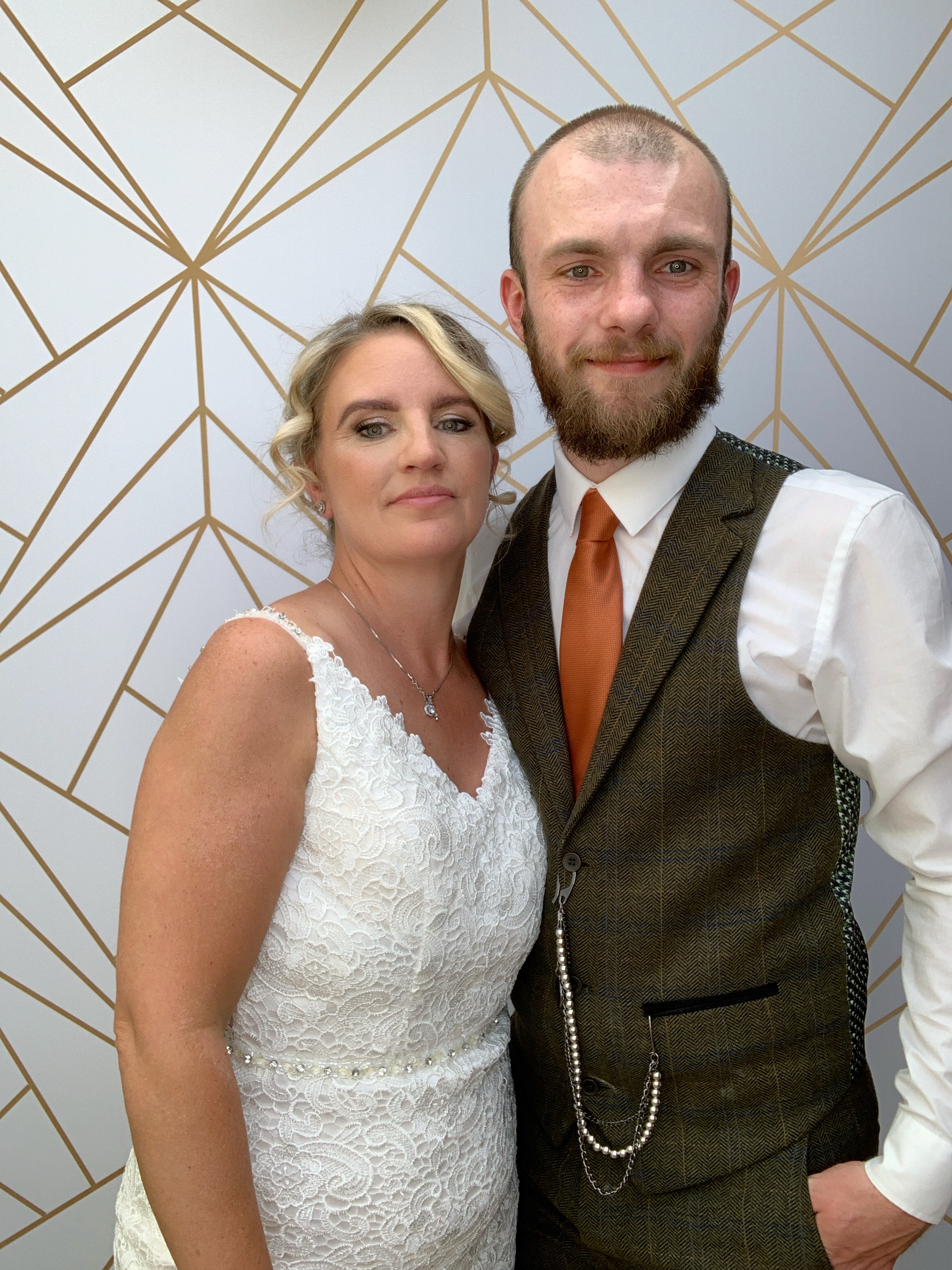 Mr & Mrs Thompson  | View more photos from the event at gallery.magicimages.uk/u/MagicImages/Mr-Mrs-Thompson-0