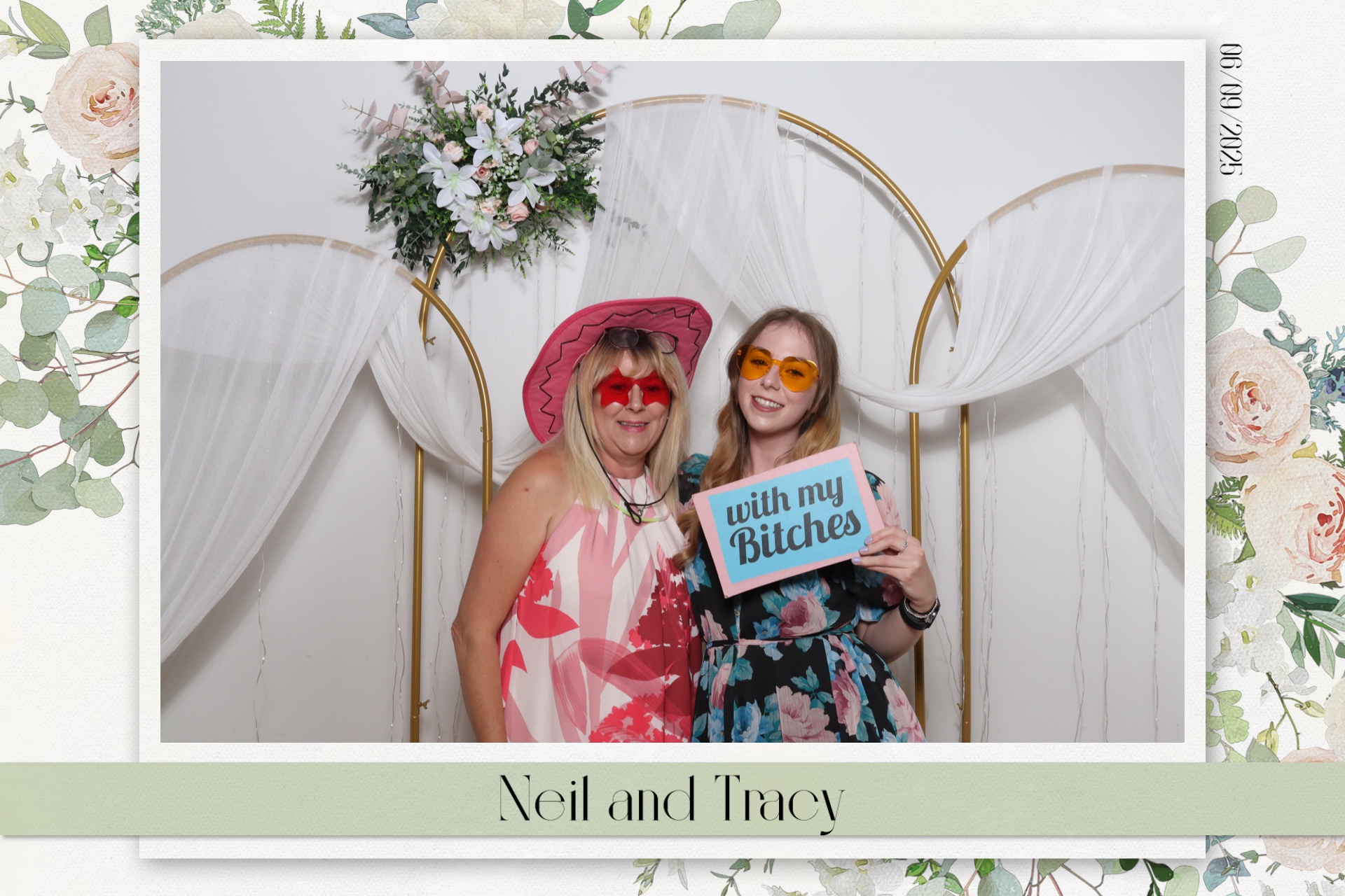 Neil & Tracy  | View more photos from the event at gallery.magicimages.uk/u/MagicImages/Neil-Tracy