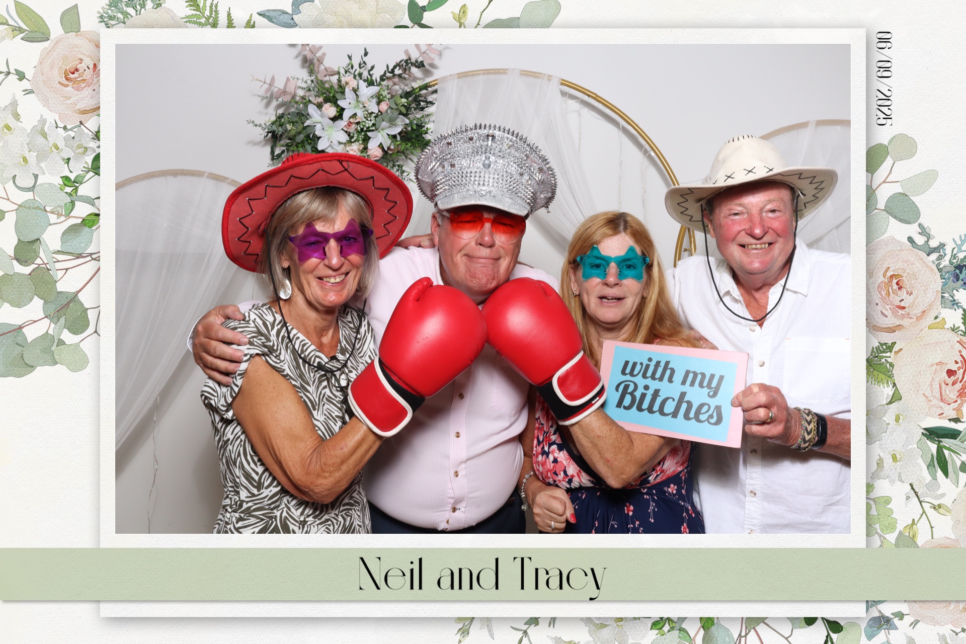 Neil & Tracy  | View more photos from the event at gallery.magicimages.uk/u/MagicImages/Neil-Tracy