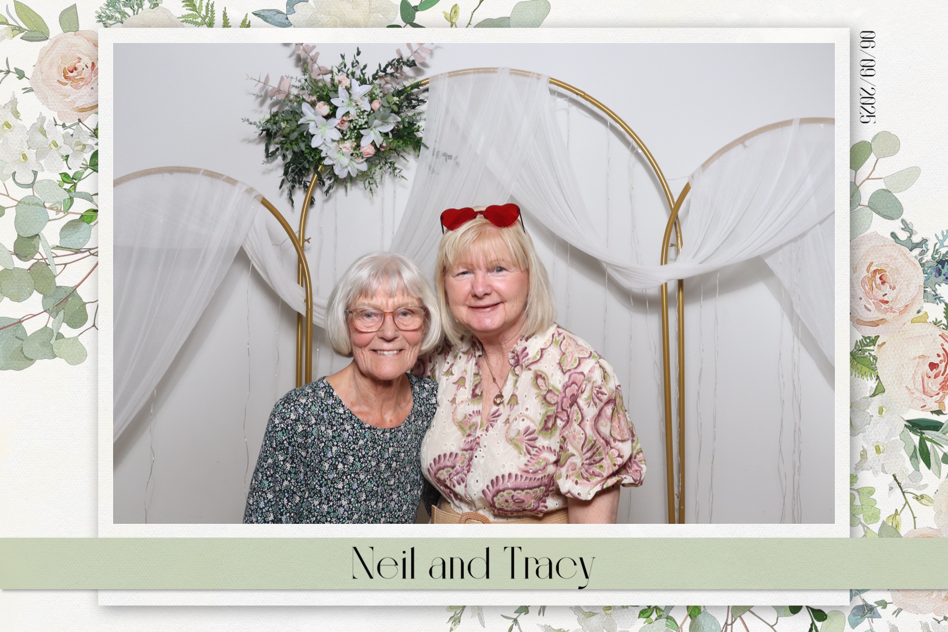 Neil & Tracy  | View more photos from the event at gallery.magicimages.uk/u/MagicImages/Neil-Tracy