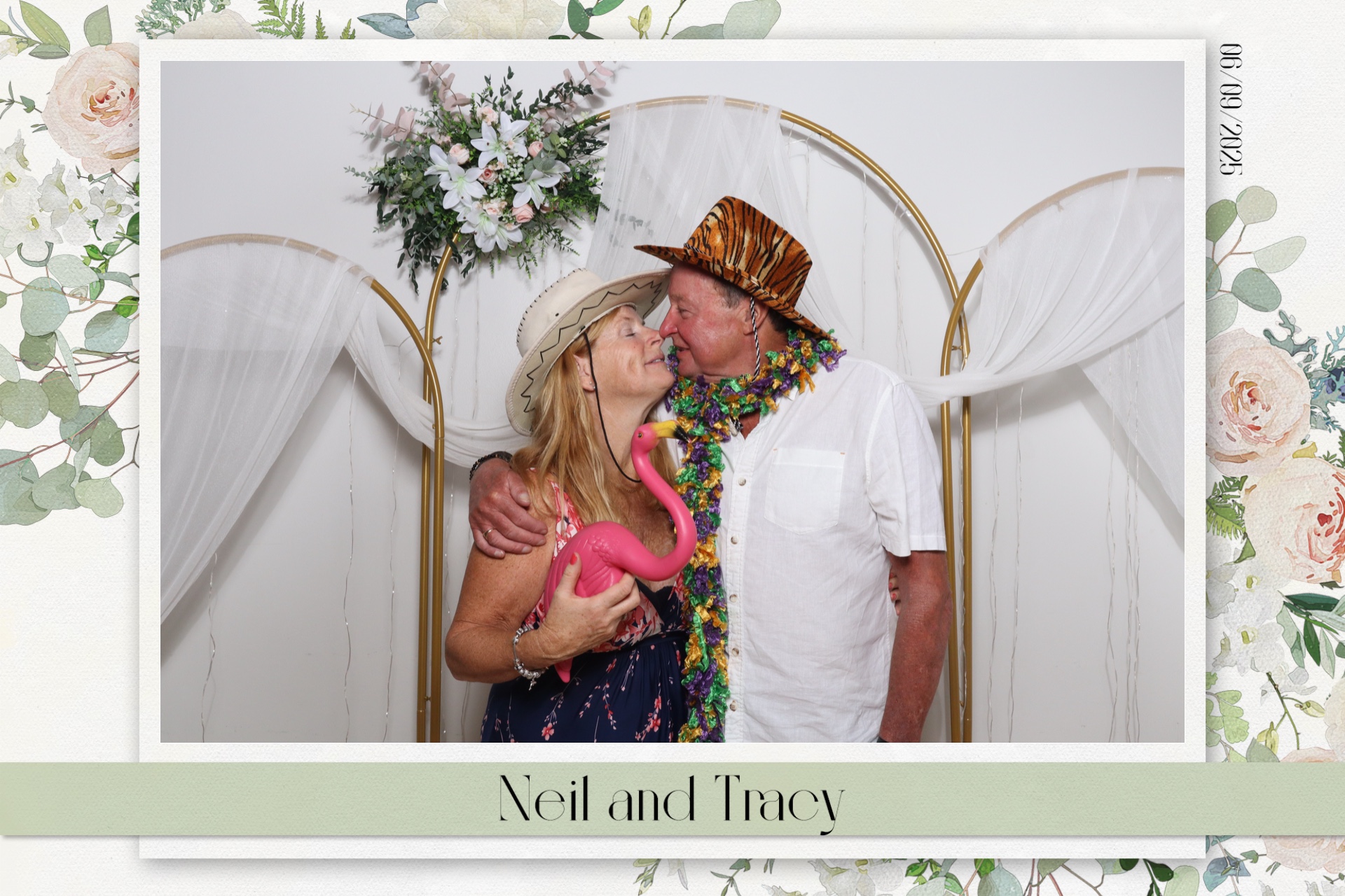 Neil & Tracy  | View more photos from the event at gallery.magicimages.uk/u/MagicImages/Neil-Tracy