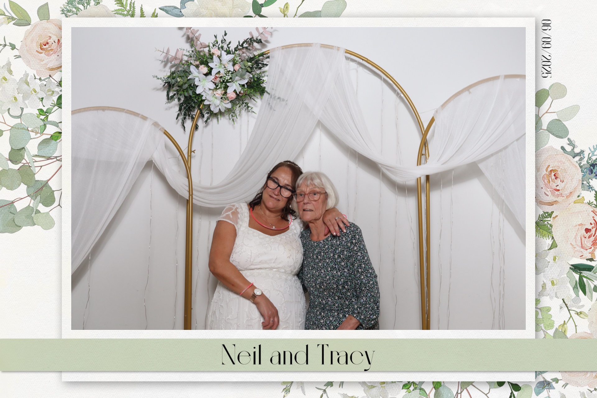 Neil & Tracy  | View more photos from the event at gallery.magicimages.uk/u/MagicImages/Neil-Tracy