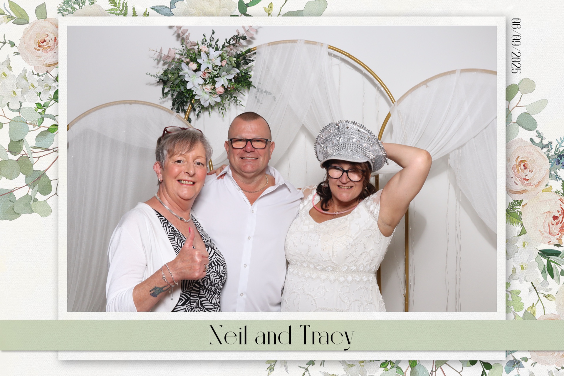 Neil & Tracy  | View more photos from the event at gallery.magicimages.uk/u/MagicImages/Neil-Tracy