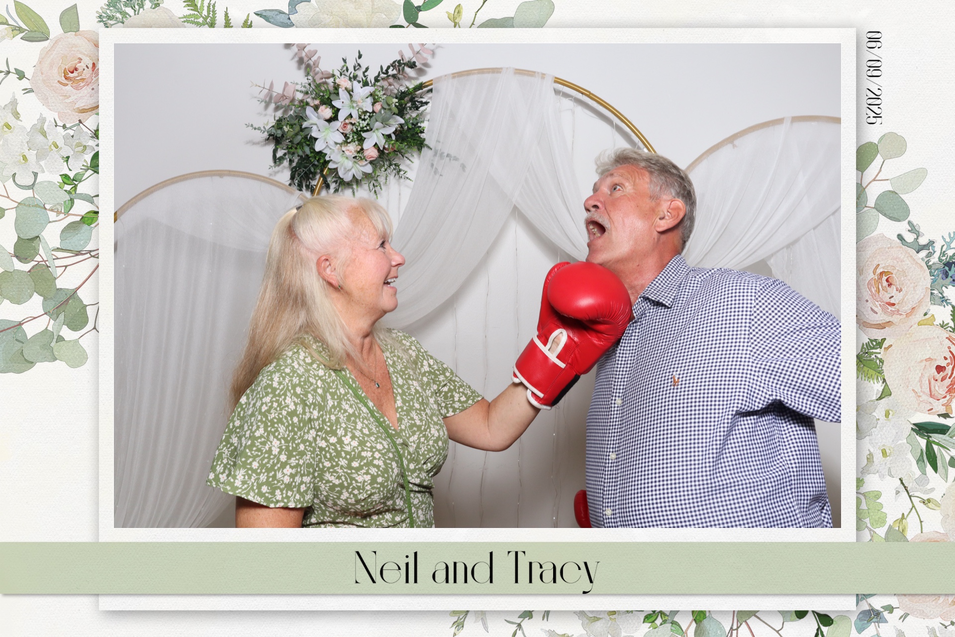 Neil & Tracy  | View more photos from the event at gallery.magicimages.uk/u/MagicImages/Neil-Tracy