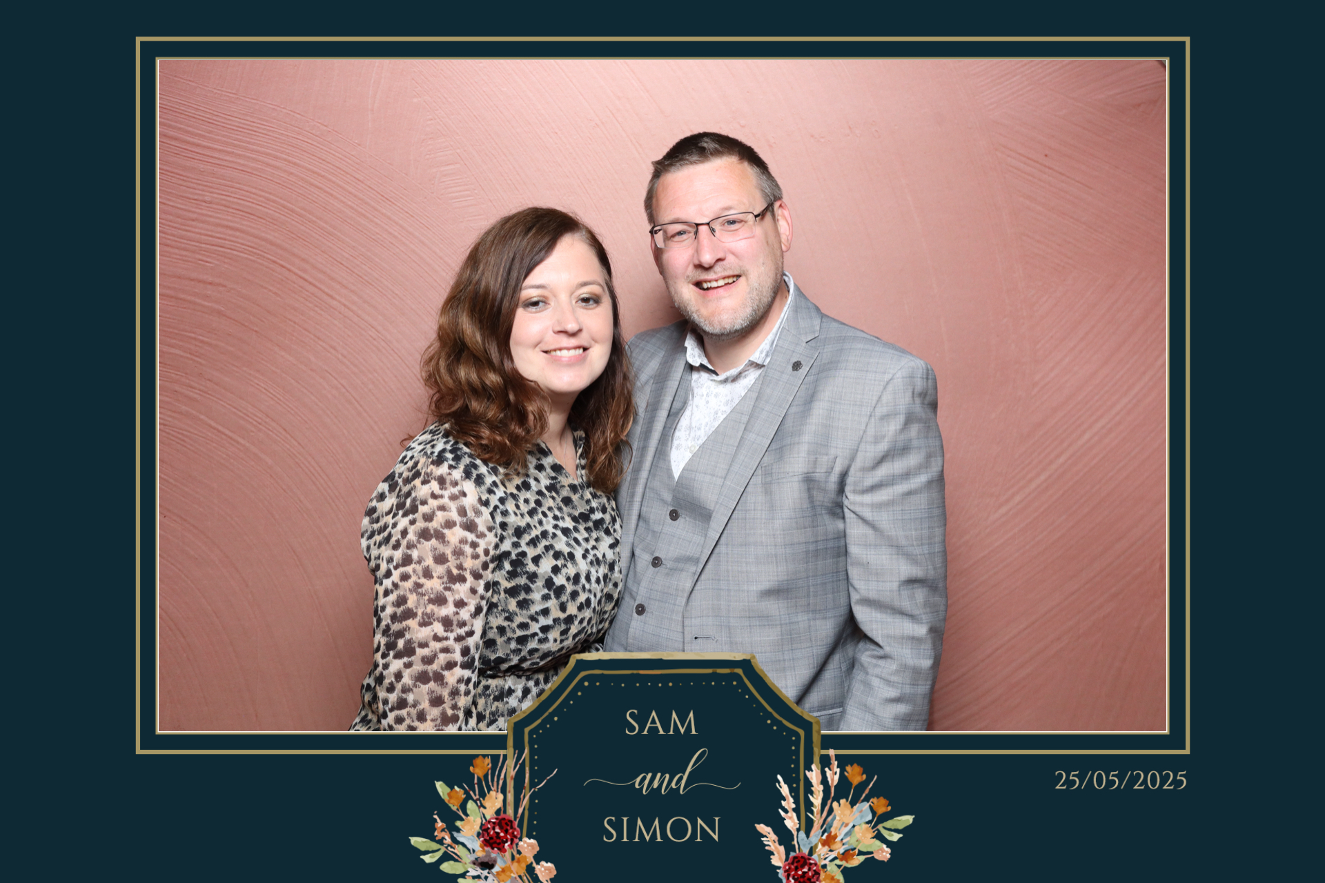 Sam & Simon  | View more photos from the event at gallery.magicimages.uk/u/MagicImages/Sam-Simon