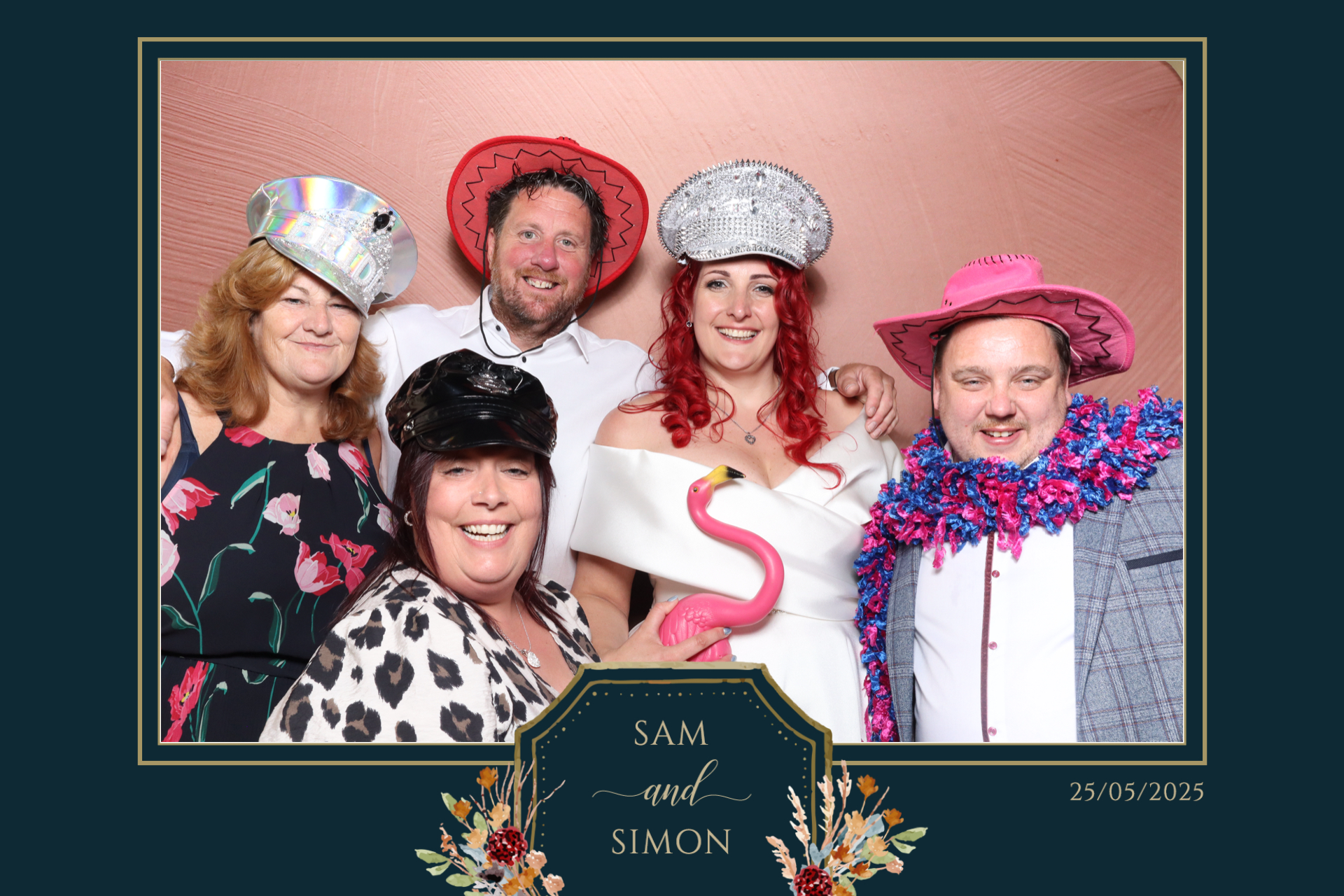 Sam & Simon  | View more photos from the event at gallery.magicimages.uk/u/MagicImages/Sam-Simon