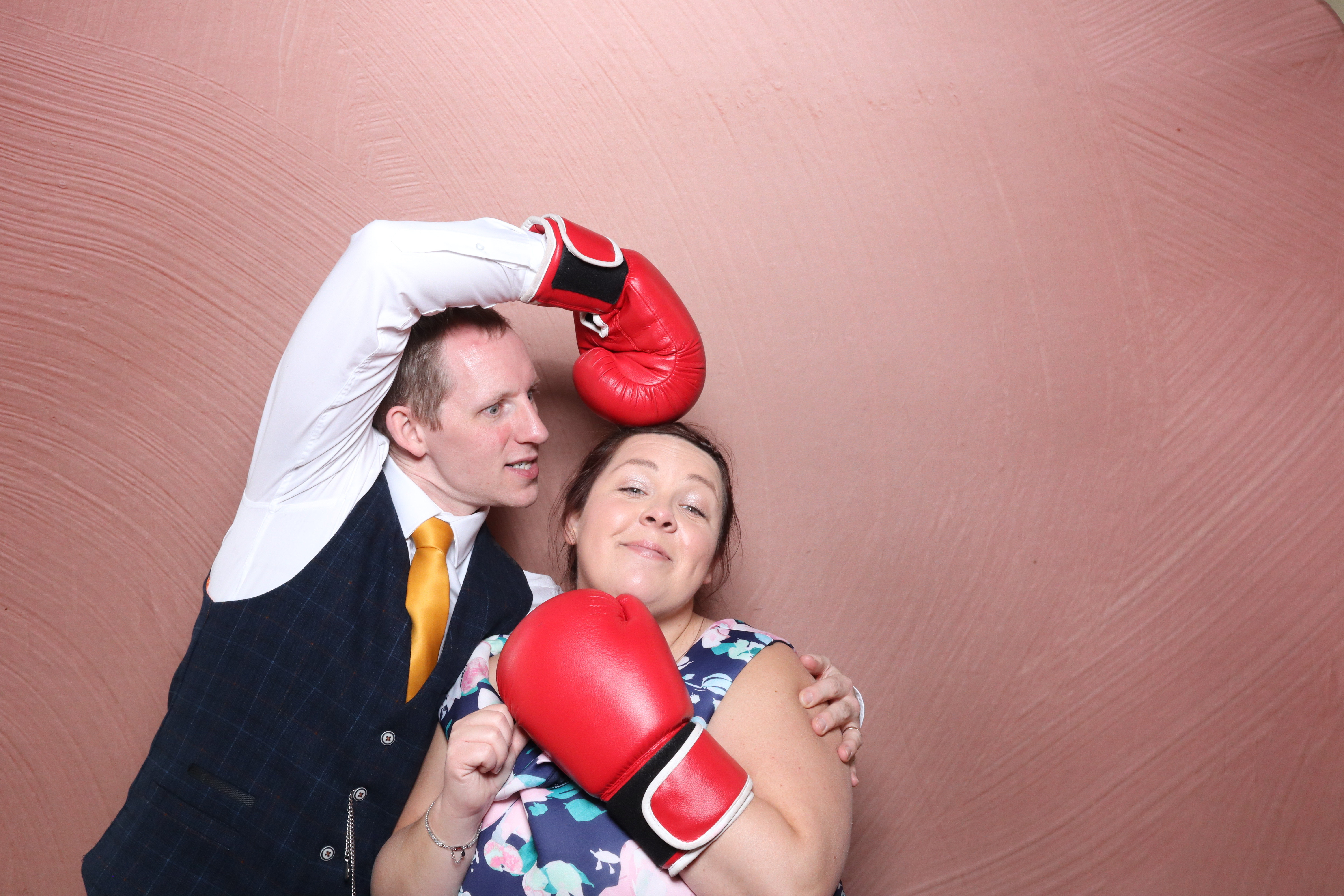 Sam & Simon  | View more photos from the event at gallery.magicimages.uk/u/MagicImages/Sam-Simon
