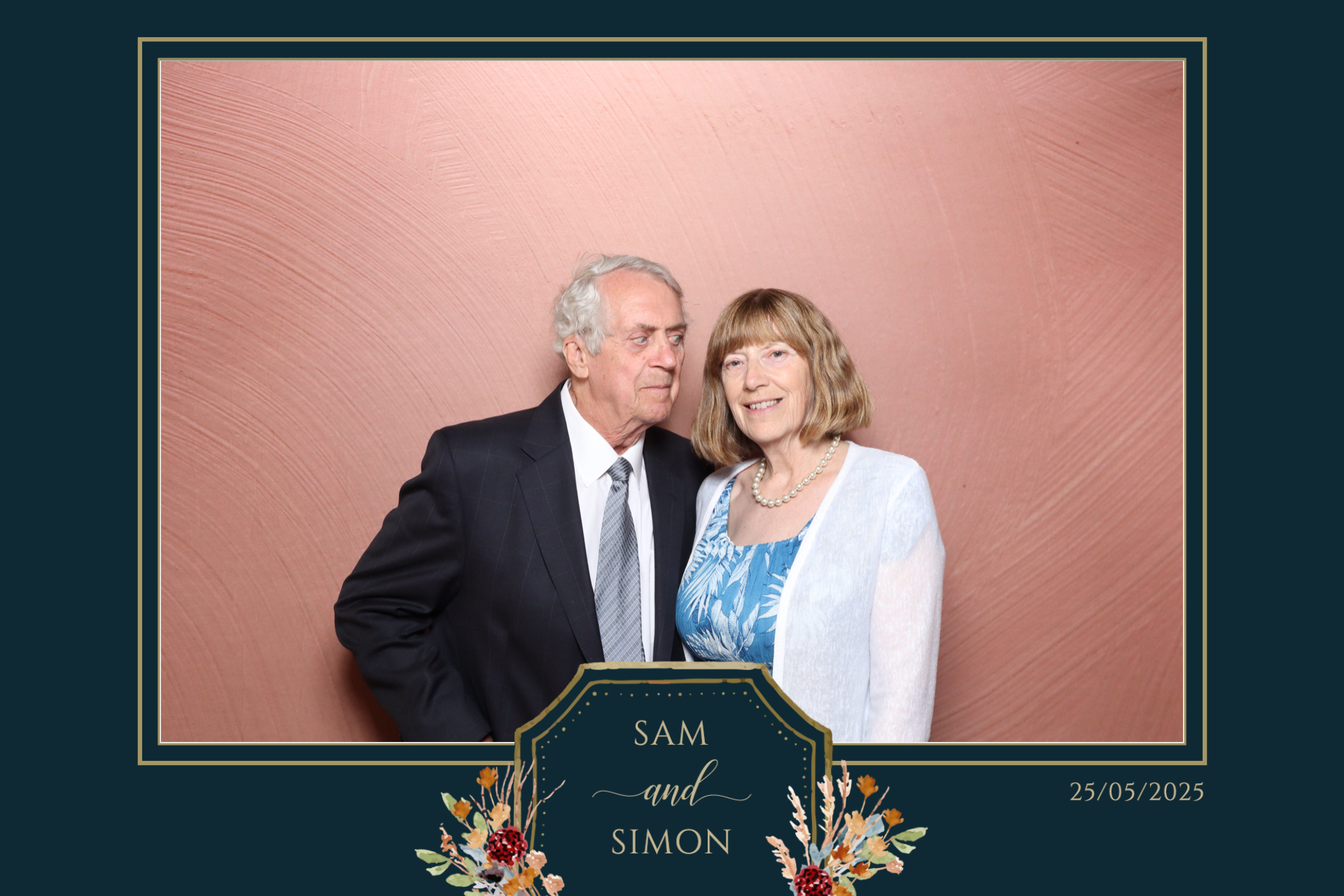 Sam & Simon  | View more photos from the event at gallery.magicimages.uk/u/MagicImages/Sam-Simon