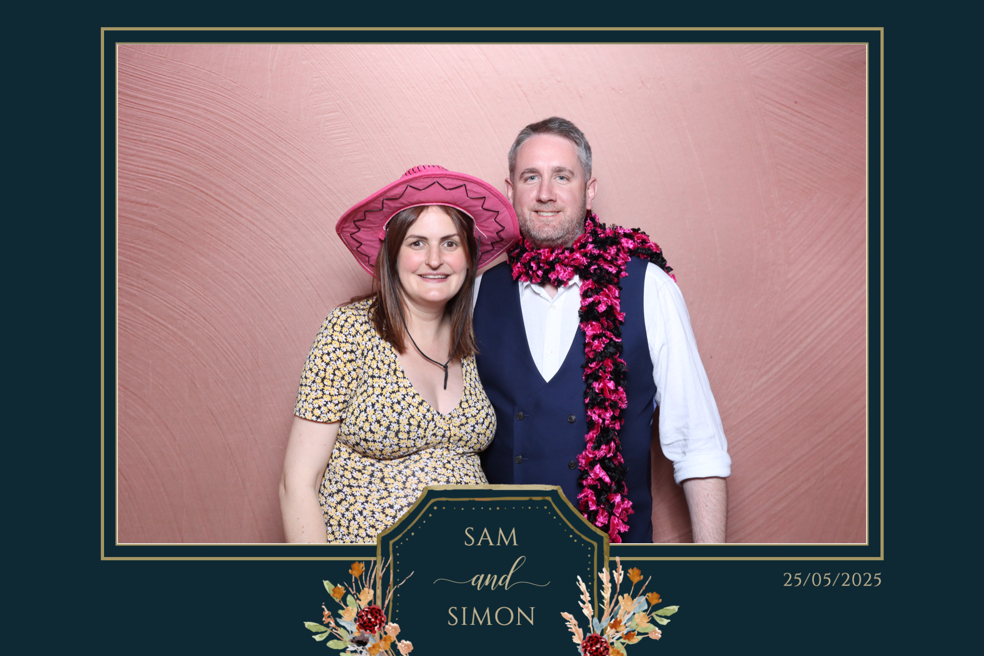 Sam & Simon  | View more photos from the event at gallery.magicimages.uk/u/MagicImages/Sam-Simon